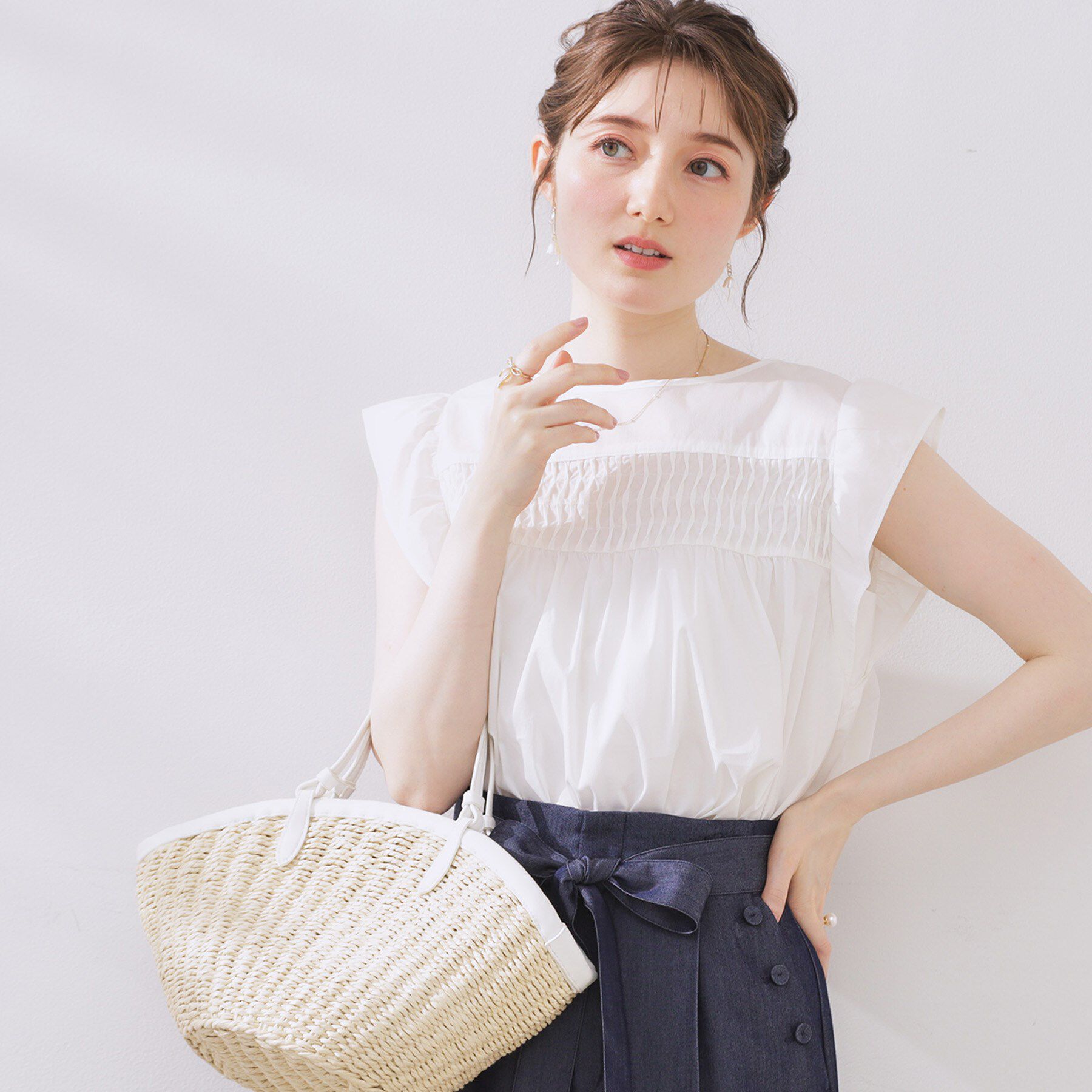Couture broach「【大人可愛い・きれいめ】ランダムタックシャツブラウス」|シャツ・ブラウス|