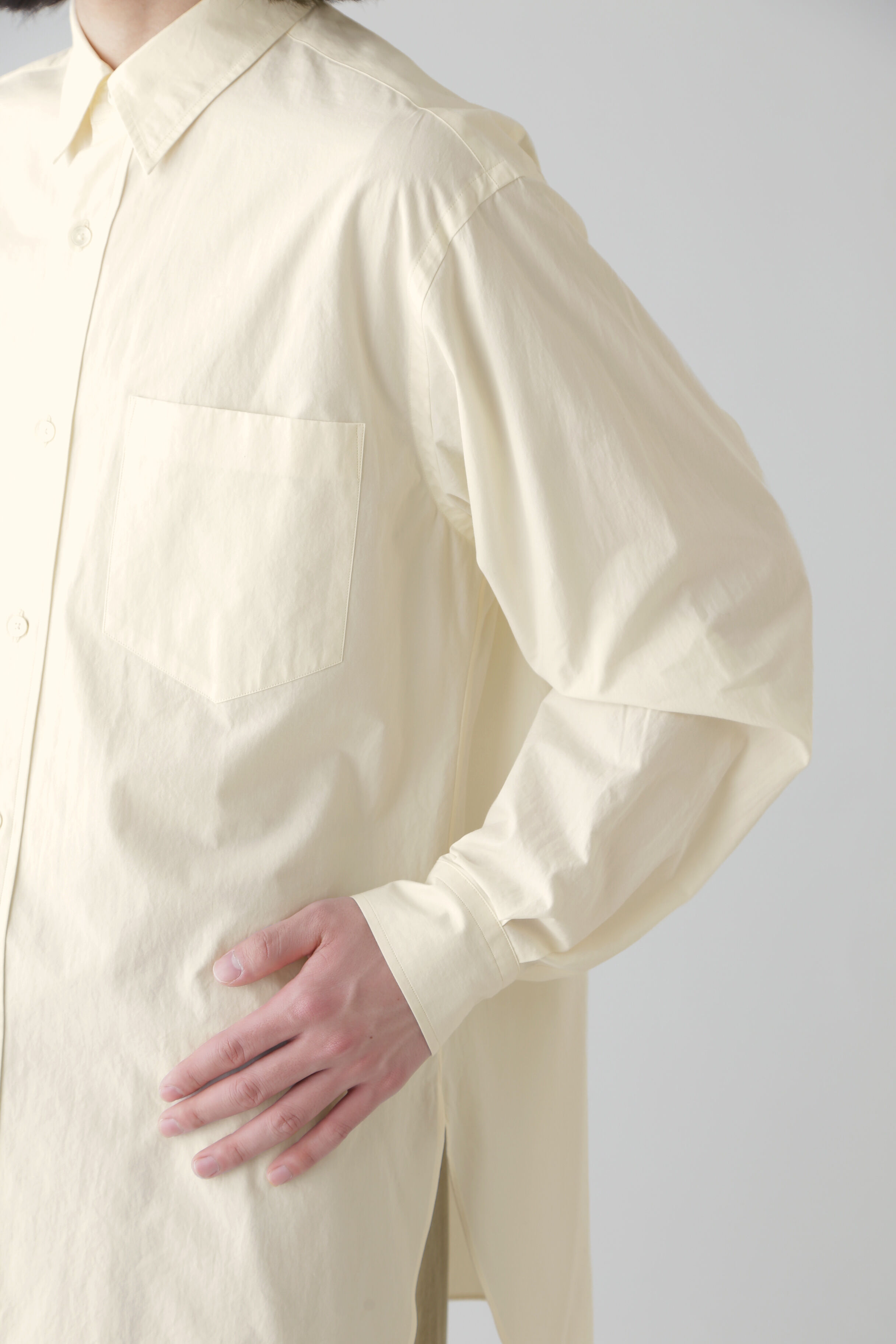 YLEVE 「YLEVE / HIGH DENSITY COTTON TYPEWRITER SH」|シャツ・ブラウス|