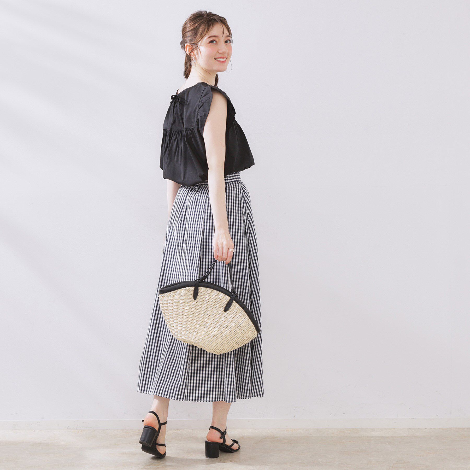 Couture broach「【大人可愛い・きれいめ】ランダムタックシャツブラウス」|シャツ・ブラウス|
