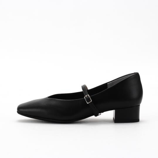 銀座かねまつ「LSFC2572SHPBLK 【SOFTIQUE】【本革】【防水】アクアベルソフトストラップパンプス」|パンプス|