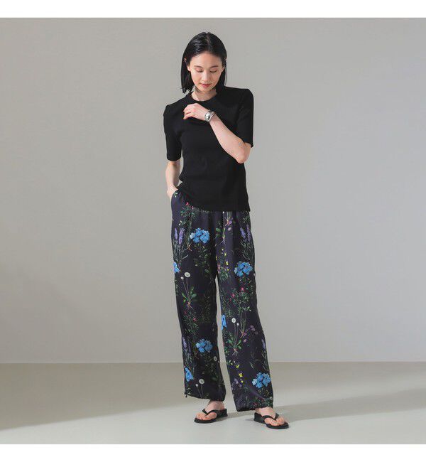 別注】スタイリスト佐藤佳菜子 × SLOANE / クルーネック リブTシャツ