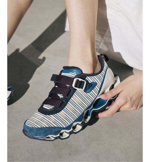 IENA「MIZUNO/ミズノ WAVE PROPHECY STRAP 2 シューズ D1GA2603」|スニーカー|