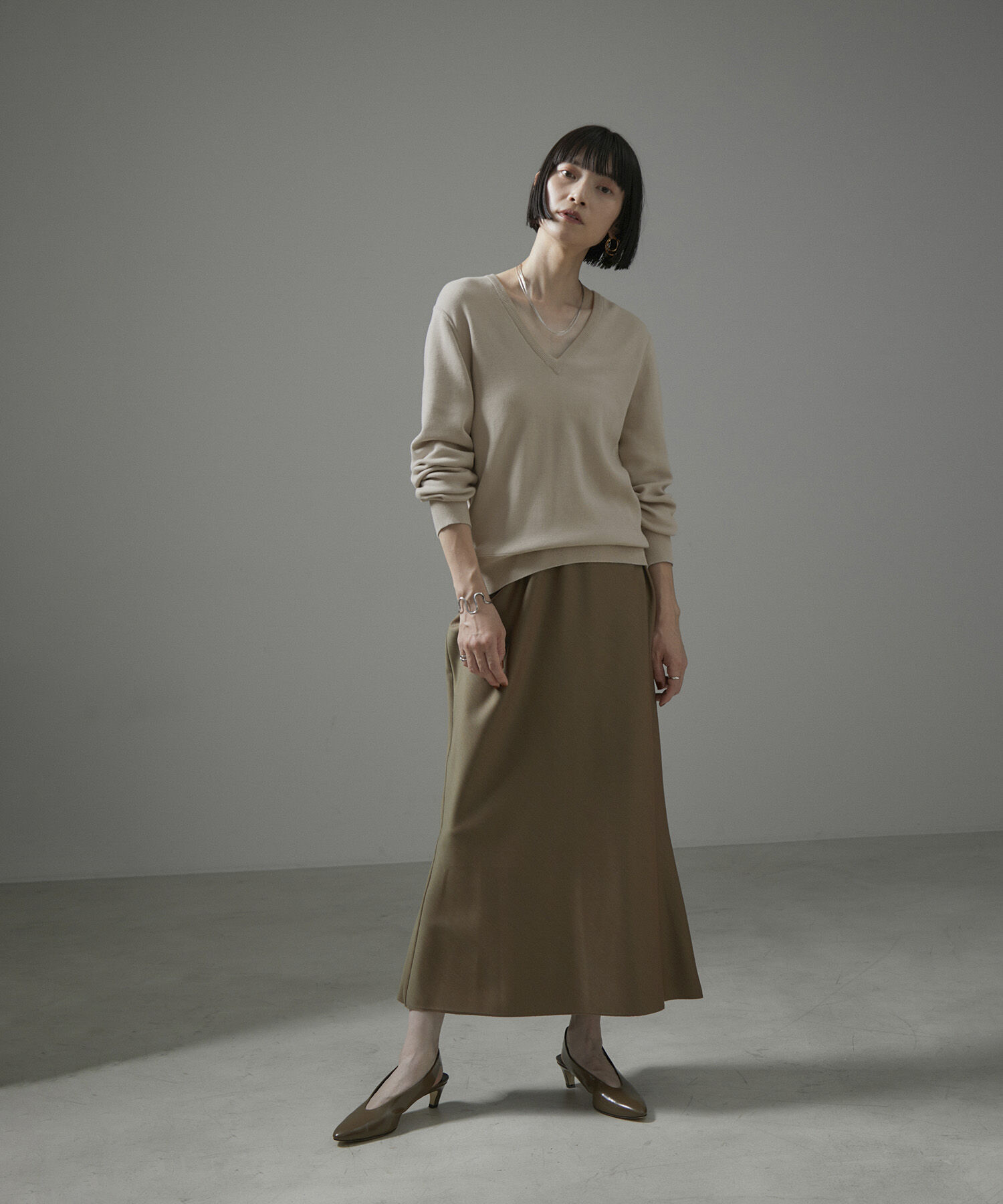 SALON adam et rope'「オーガニックコットンスムースVネックプルオーバー【洗える】」|ニット・セーター|