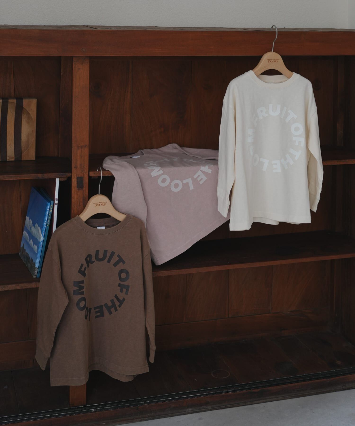 URBAN RESEARCH DOORS「『別注』FRUIT OF THE LOOM&times;DOORS　サークルロゴ長袖Tシャツ(KIDS)」|その他|