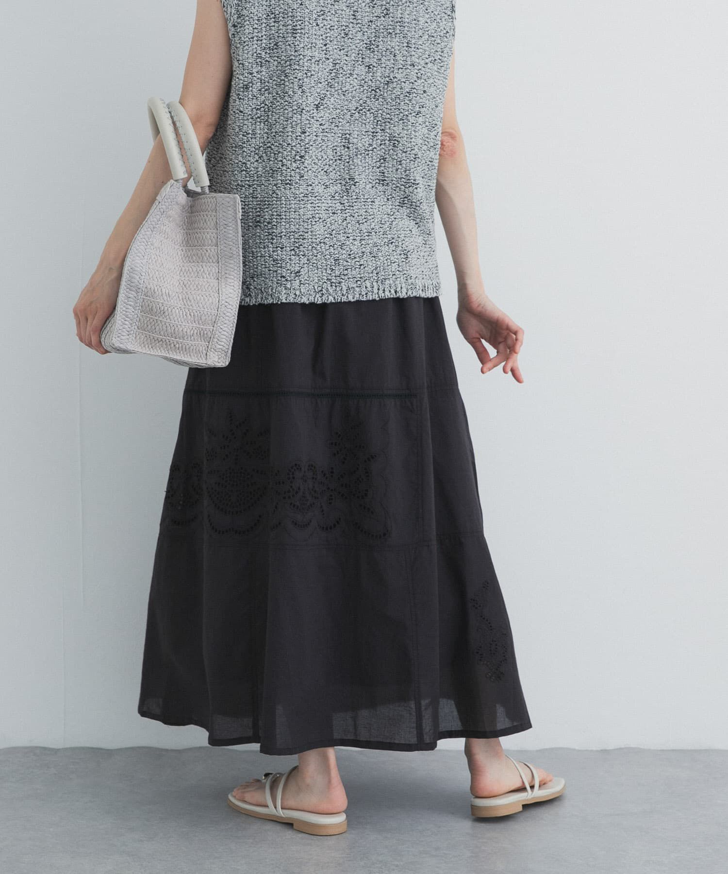 URBAN RESEARCH DOORS「パッチワーク刺繍スカート」|スカート|