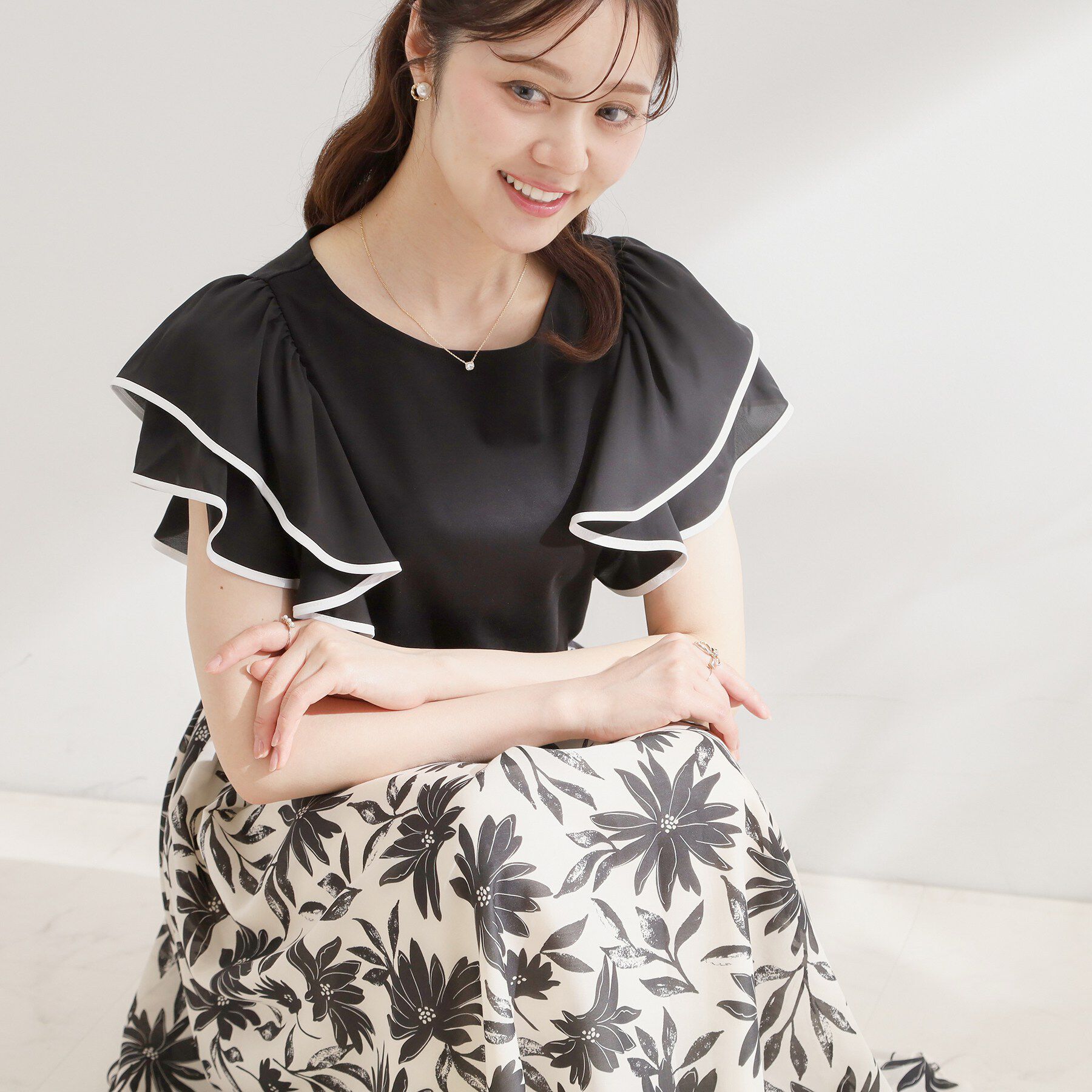 Couture broach「60シルラッフルフレアスリーブ」|Tシャツ・カットソー|ブラック(519)