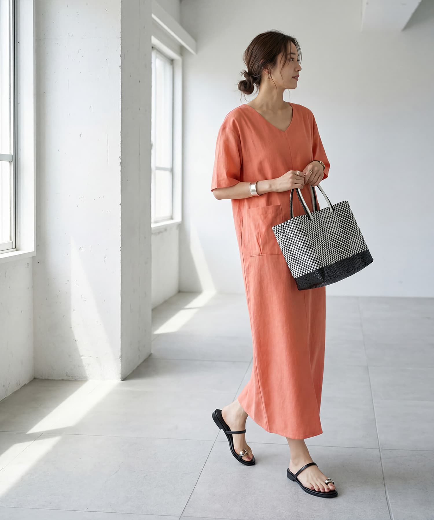 STYLE DELI「ファスナースリット麻混Vネックワンピース」|ワンピース|