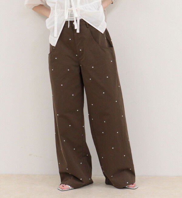fredy emue「刺しゅう入りコットンツイルルーズパンツ」|チノ|