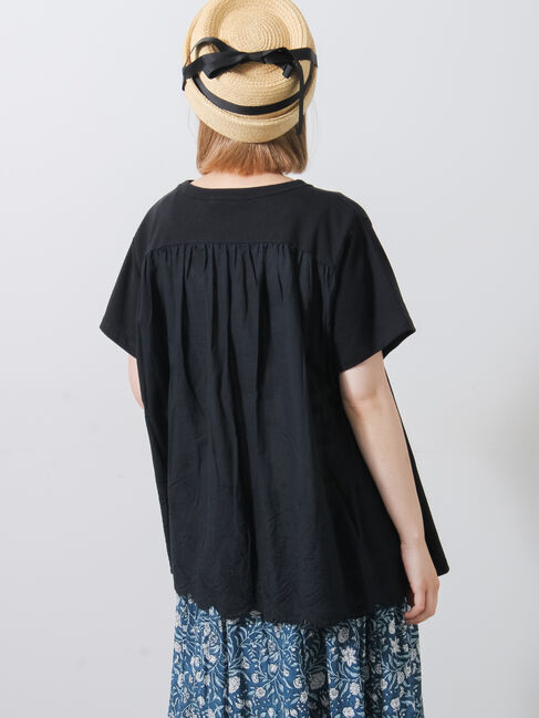 Samansa Mos2「【接触冷感】バックスカラップレースTシャツ」|Tシャツ・カットソー|ブラック