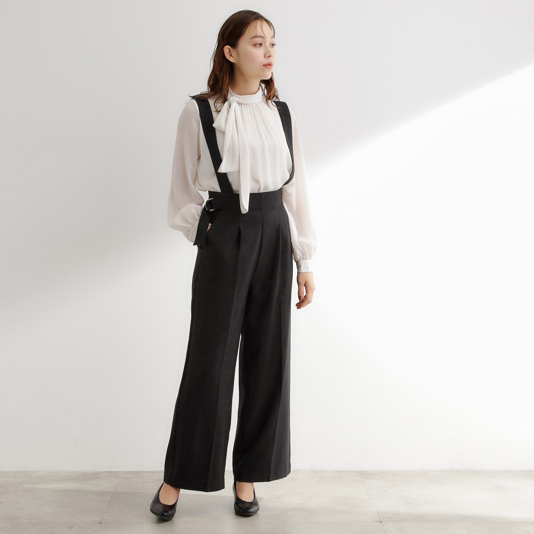grove「サス付きセンタープレスワイドパンツ」|その他|