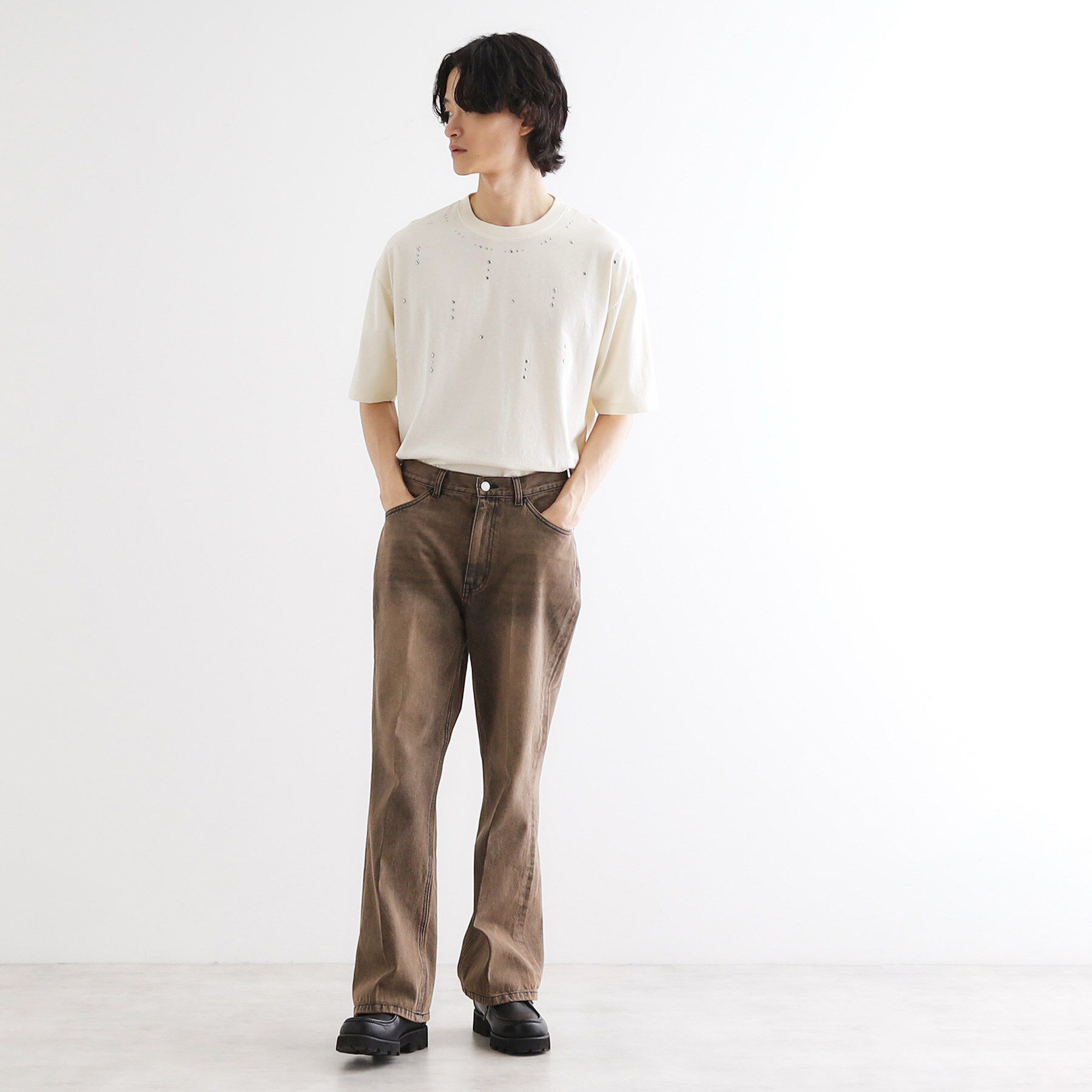 tk.TAKEO KIKUCHI「ヴィンテージライクスタッズTシャツ」|Tシャツ・カットソー|