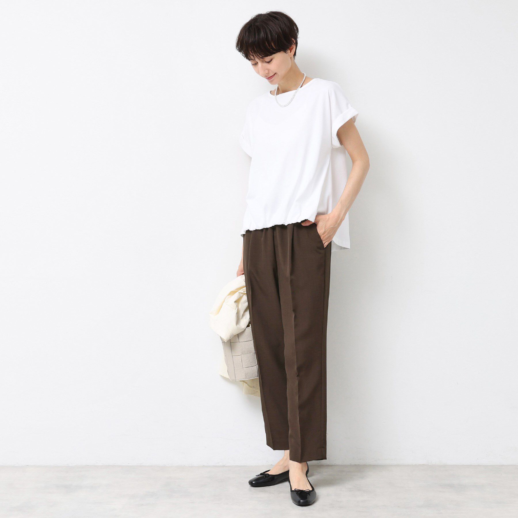 Dessin「【ウエストゴム・洗える】センターライン入りテーパードパンツ（XS～L）」|その他|
