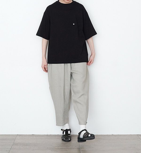 休日と詩「小さなポケットのTシャツ」|Tシャツ・カットソー|ブラック