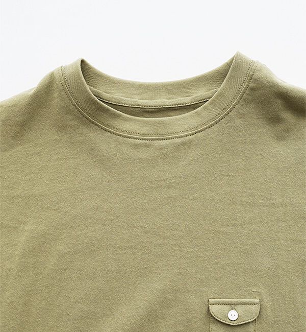 休日と詩「小さなポケットのTシャツ」|Tシャツ・カットソー|