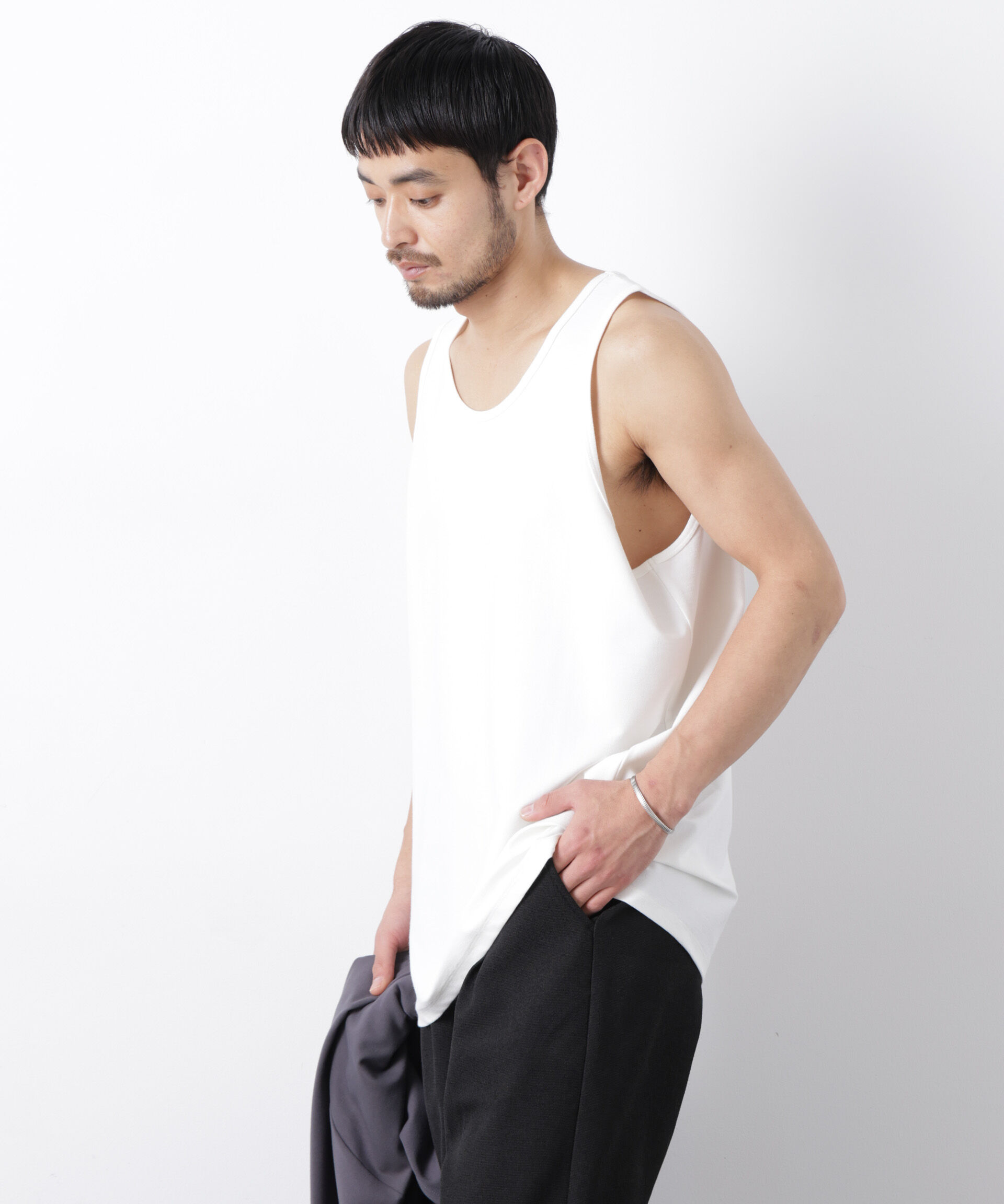 nano･universe「｢Meaningful Continuity｣coveross(R) ﾂｲﾙ調 冷感ﾌﾟﾚｰﾃｨﾝｸﾞ天竺 ﾀﾝ  」|Tシャツ・カットソー|