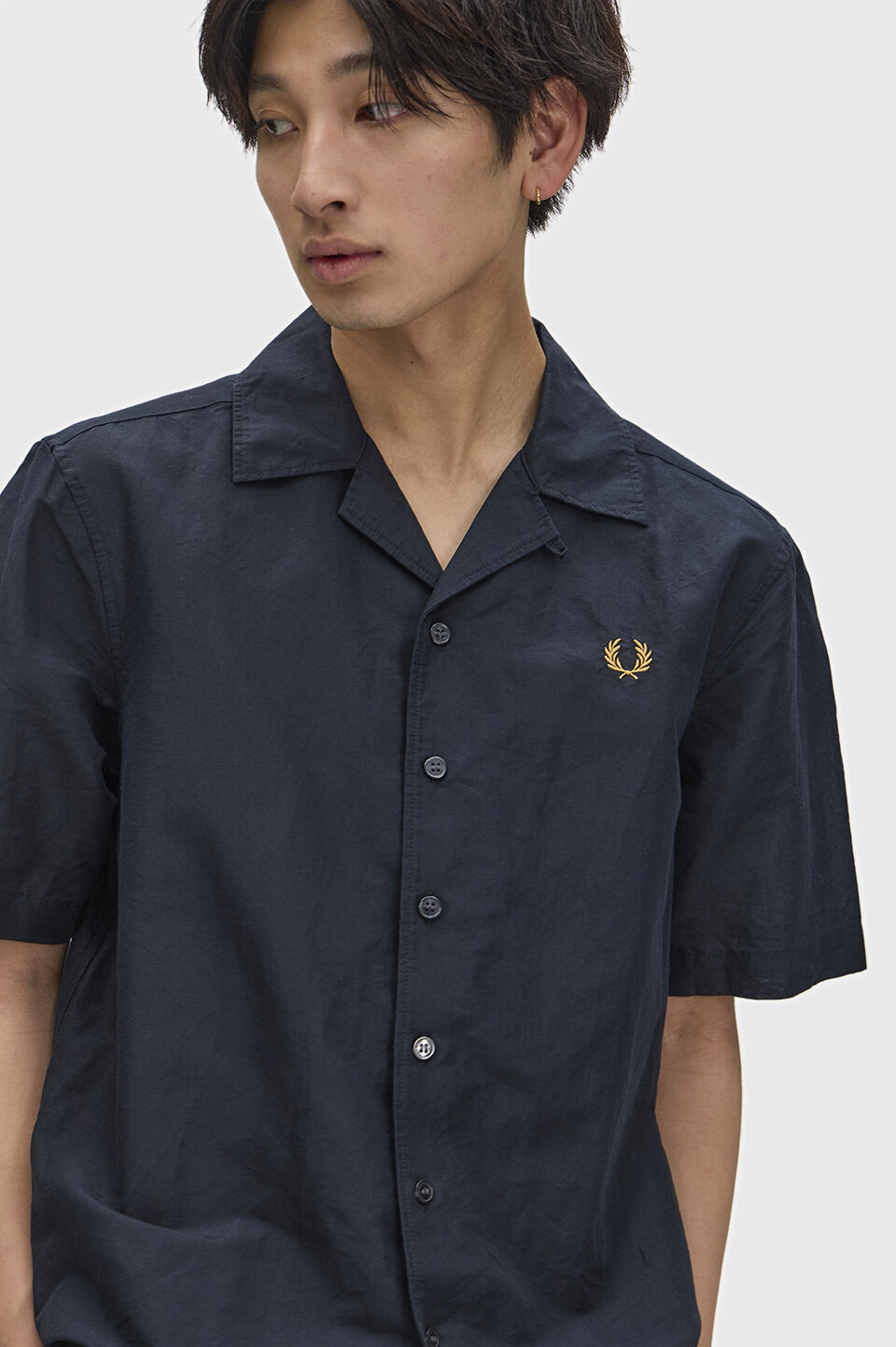 FRED PERRY 「Linen Blend Revere Collar Shirt／リネンブレンドオープンカラーシャツ」|シャツ・ブラウス|