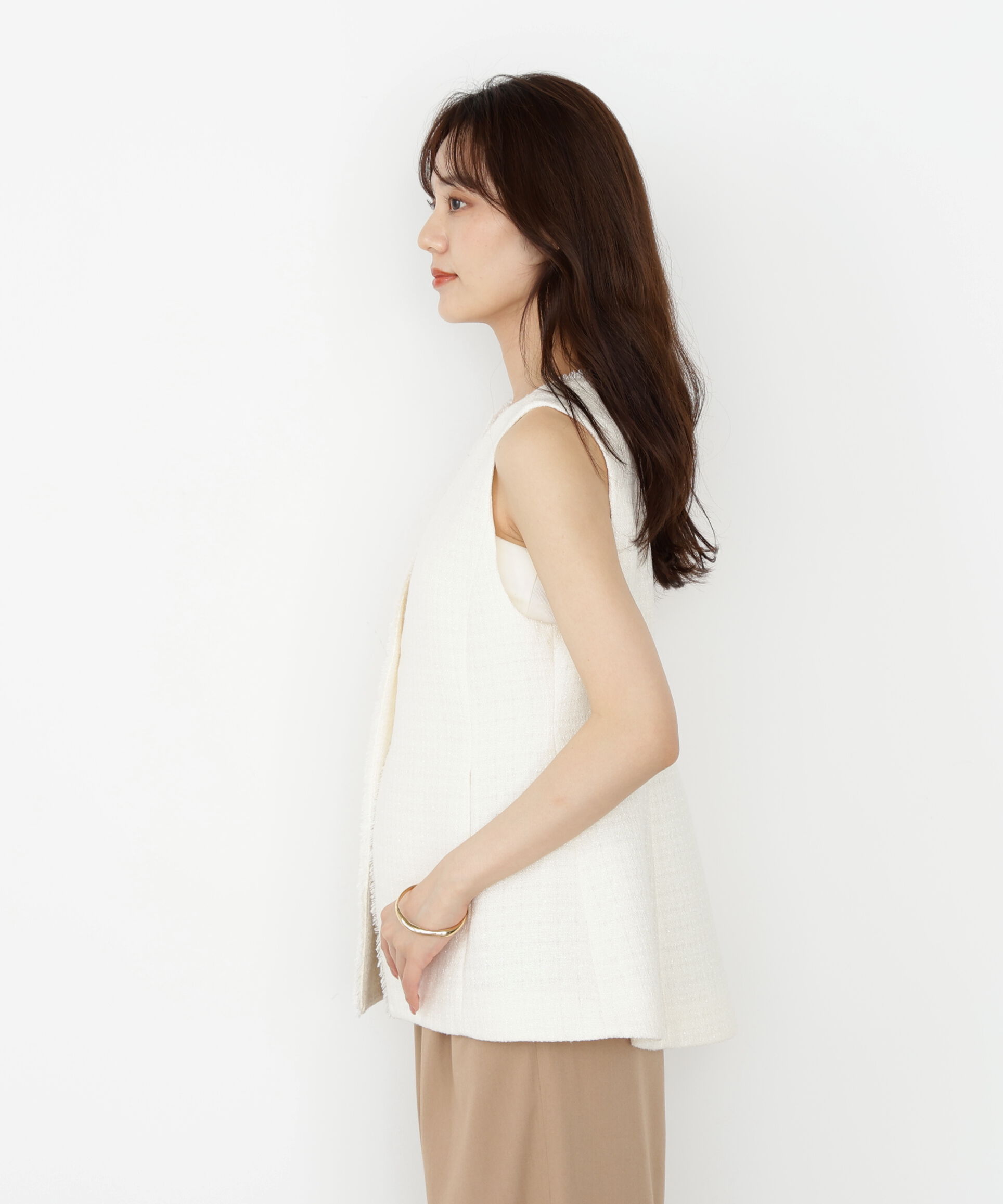 PROPORTION BODY DRESSING「ニュアンス釦ツイードジレ 25AW」|ブルゾン・スタジャン|