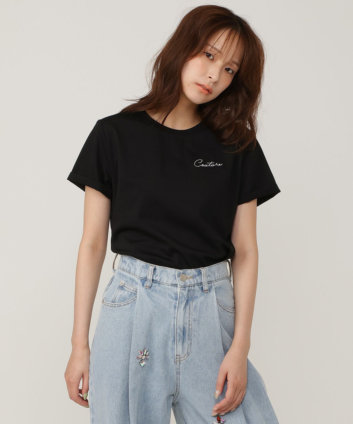 アンドクチュール「ワンポイント刺繍Tシャツ」|Tシャツ・カットソー|