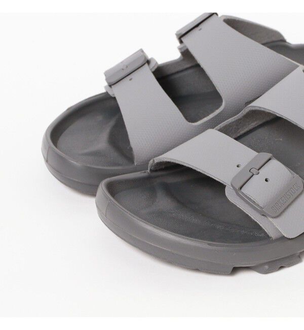 BEAMS「BEAMS｜BIRKENSTOCK / Mogami Terra Stealth 2-Strap｜メンズ サンダル ストラップサンダル」|サンダル|