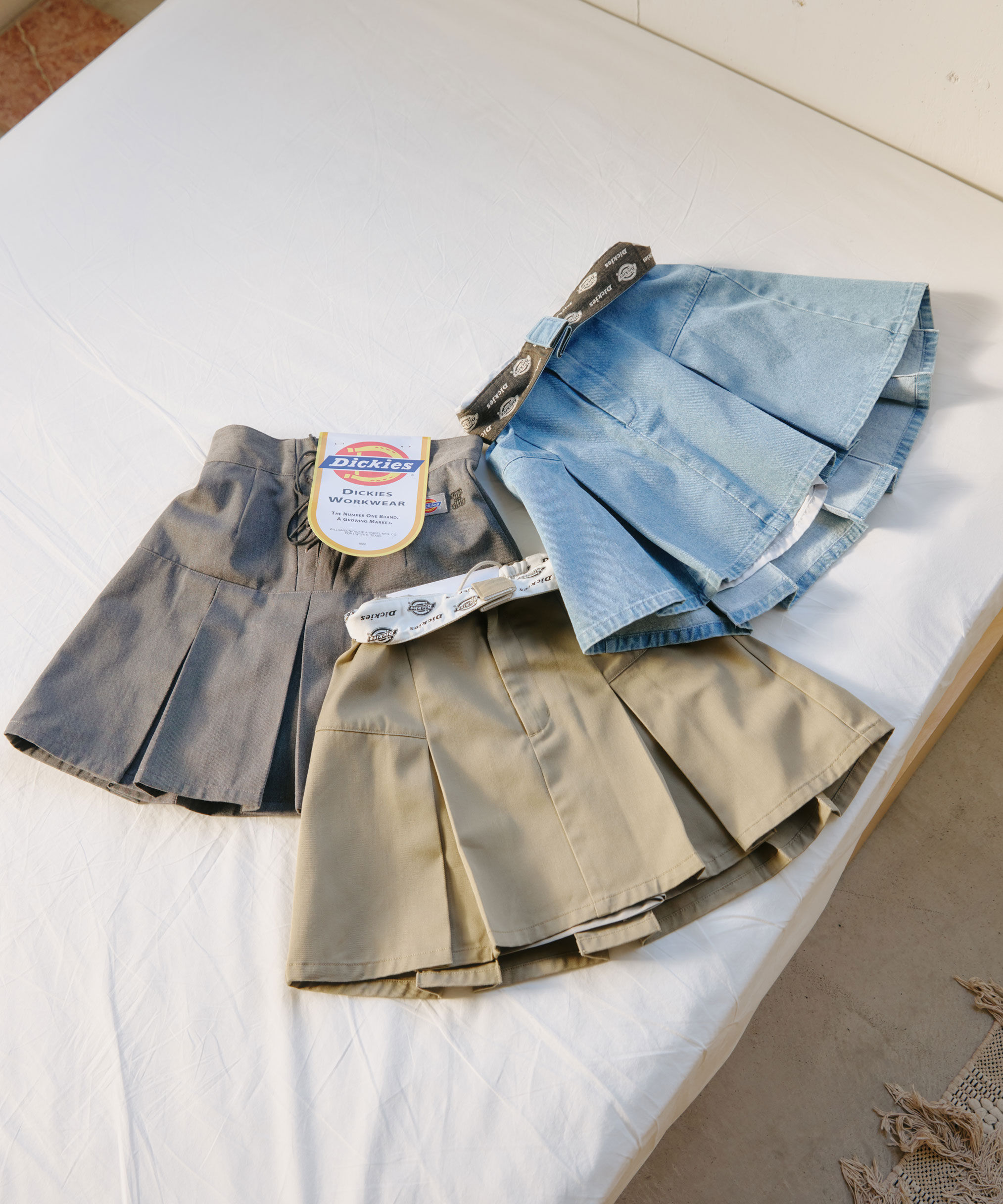  「「Dickies &times; JILL by JILL STUART」別注タックミニスカート」|スカート|デニム