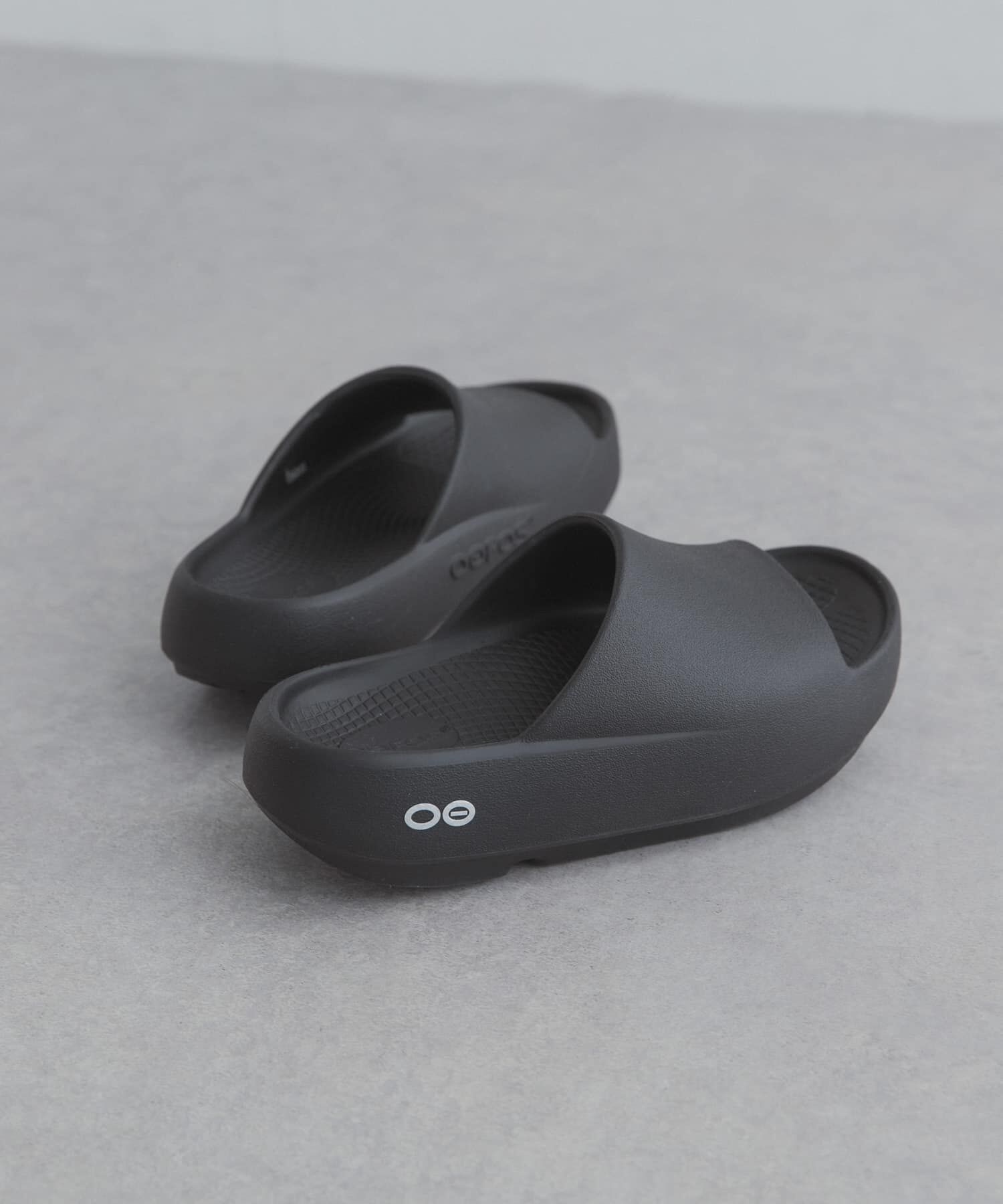 URBAN RESEARCH DOORS「OOFOS　OOAHH+」|サンダル|