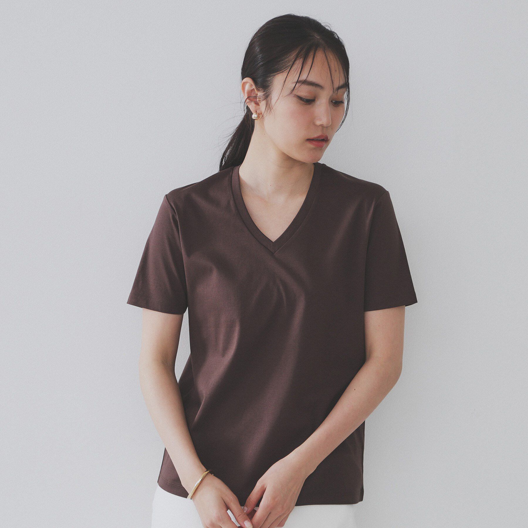 OPAQUE.CLIP「《5色展開／SS-LLサイズ》VネックベーシックTシャツ【接触冷感／洗濯機洗い可】」|Tシャツ・カットソー|