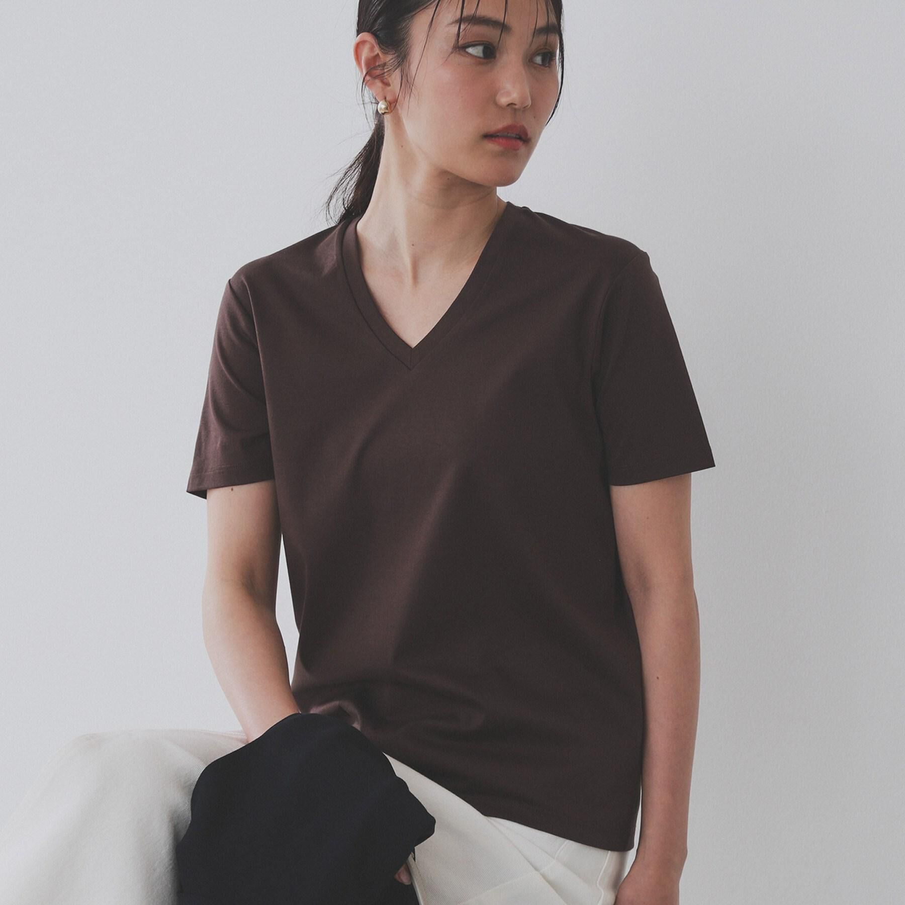 OPAQUE.CLIP「《5色展開／SS-LLサイズ》VネックベーシックTシャツ【接触冷感／洗濯機洗い可】」|Tシャツ・カットソー|
