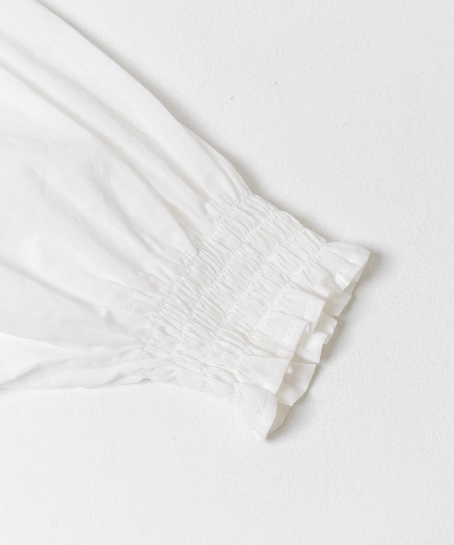 URBAN RESEARCH「Picchi Nia　GENTLE WHITE」|シャツ・ブラウス|