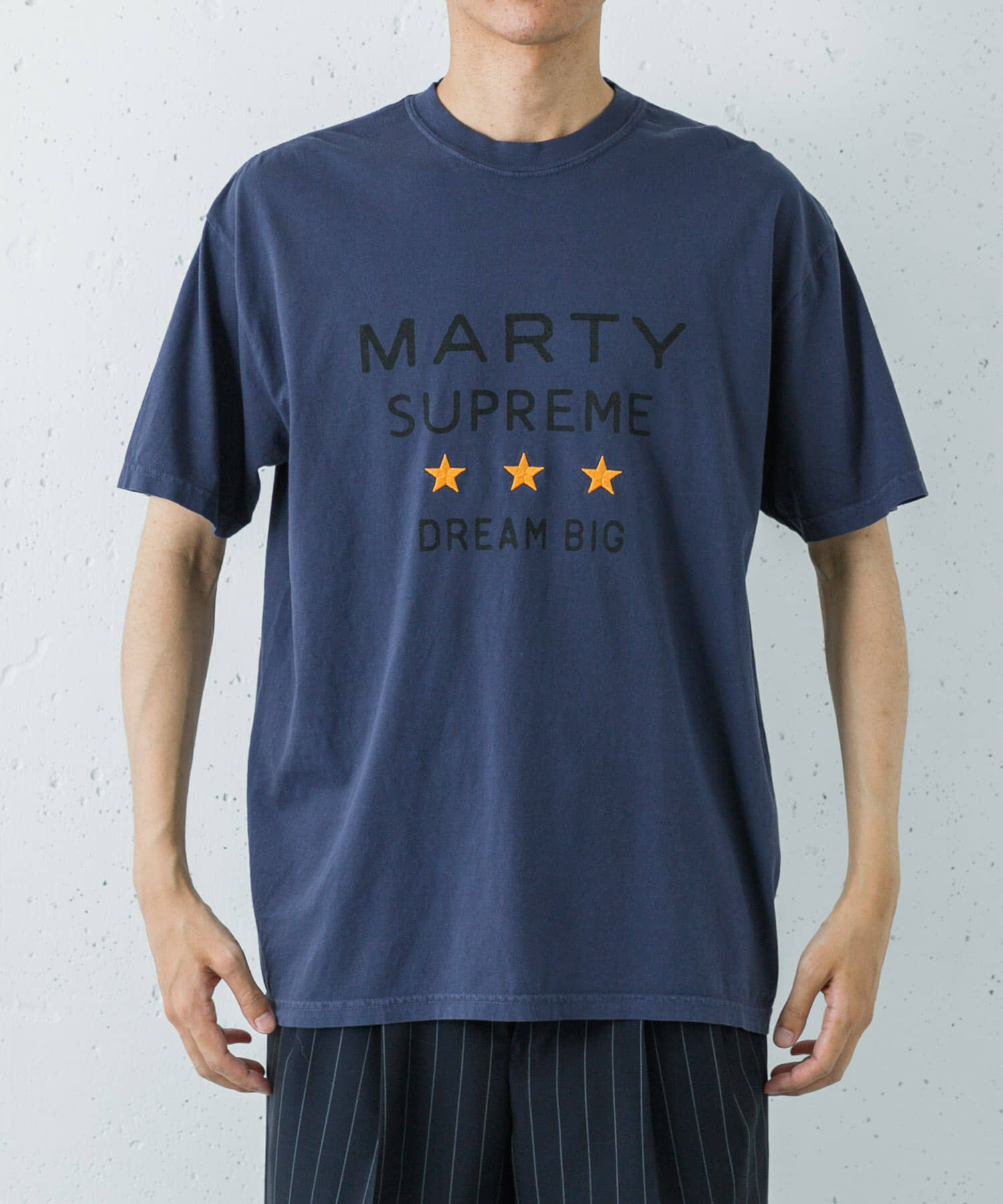 URBAN RESEARCH「URBAN RESEARCH&times;MARTY SUPREME&times;A24　PIGMENT 3STAR T-SHIRTS」|Tシャツ・カットソー|