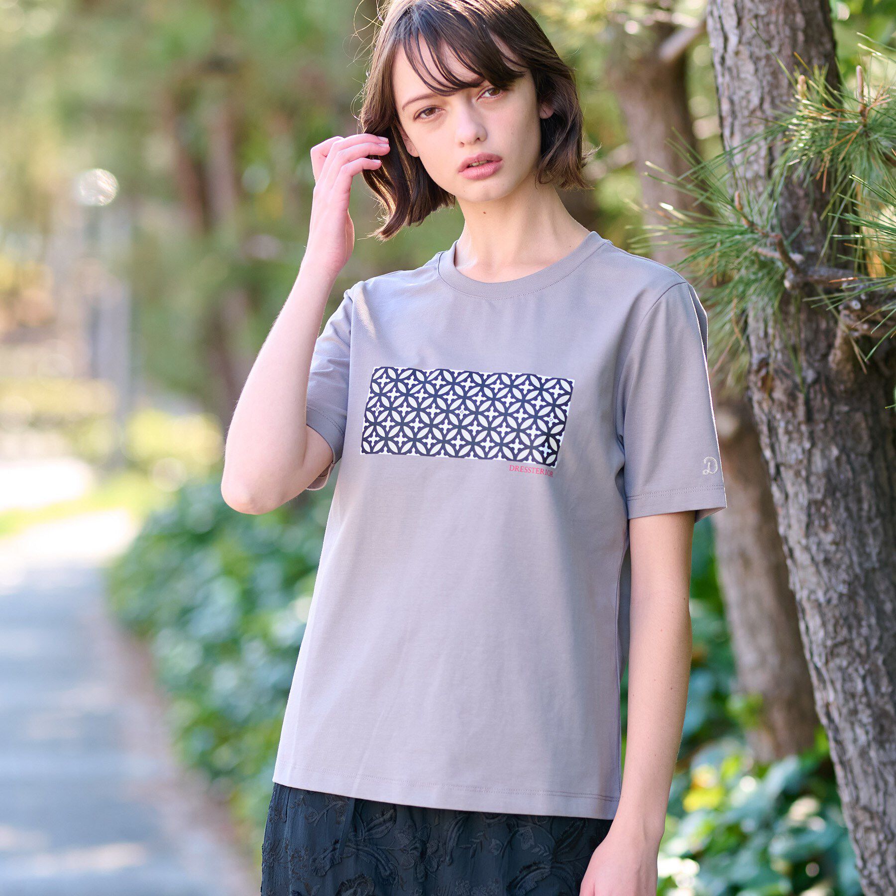 DRESSTERIOR「【接触冷感/UVカット】バックブリーズテックオーバーラップサークルプリントTシャツ」|Tシャツ・カットソー|