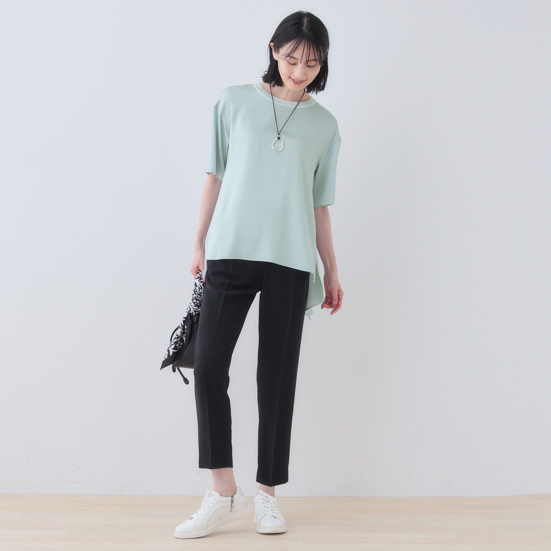 INDIVI「【バックシャン】デザインTブラウス」|Tシャツ・カットソー|
