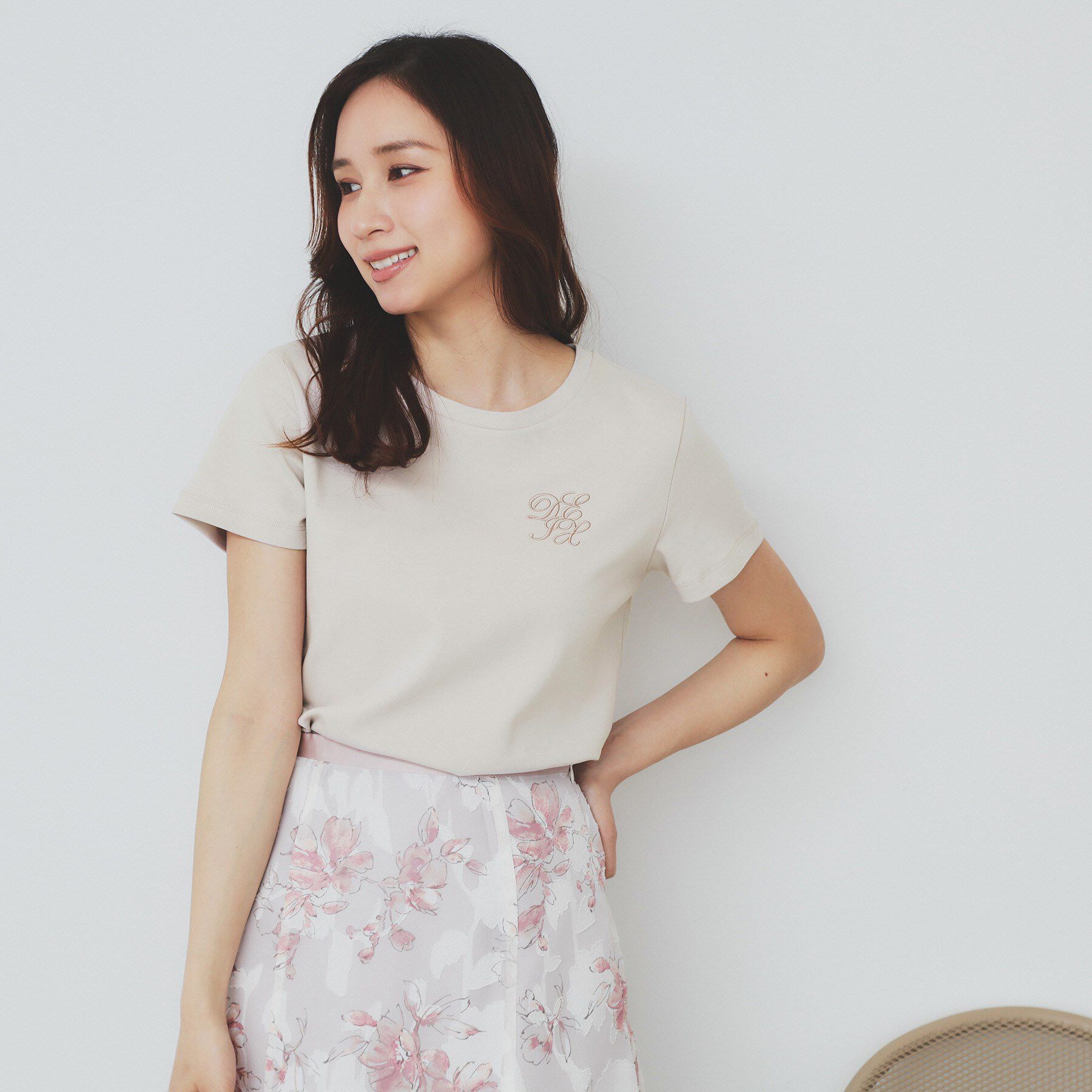index「エンブレム刺繍Tシャツ【UV／接触冷感／洗濯機洗い可】」|Tシャツ・カットソー|
