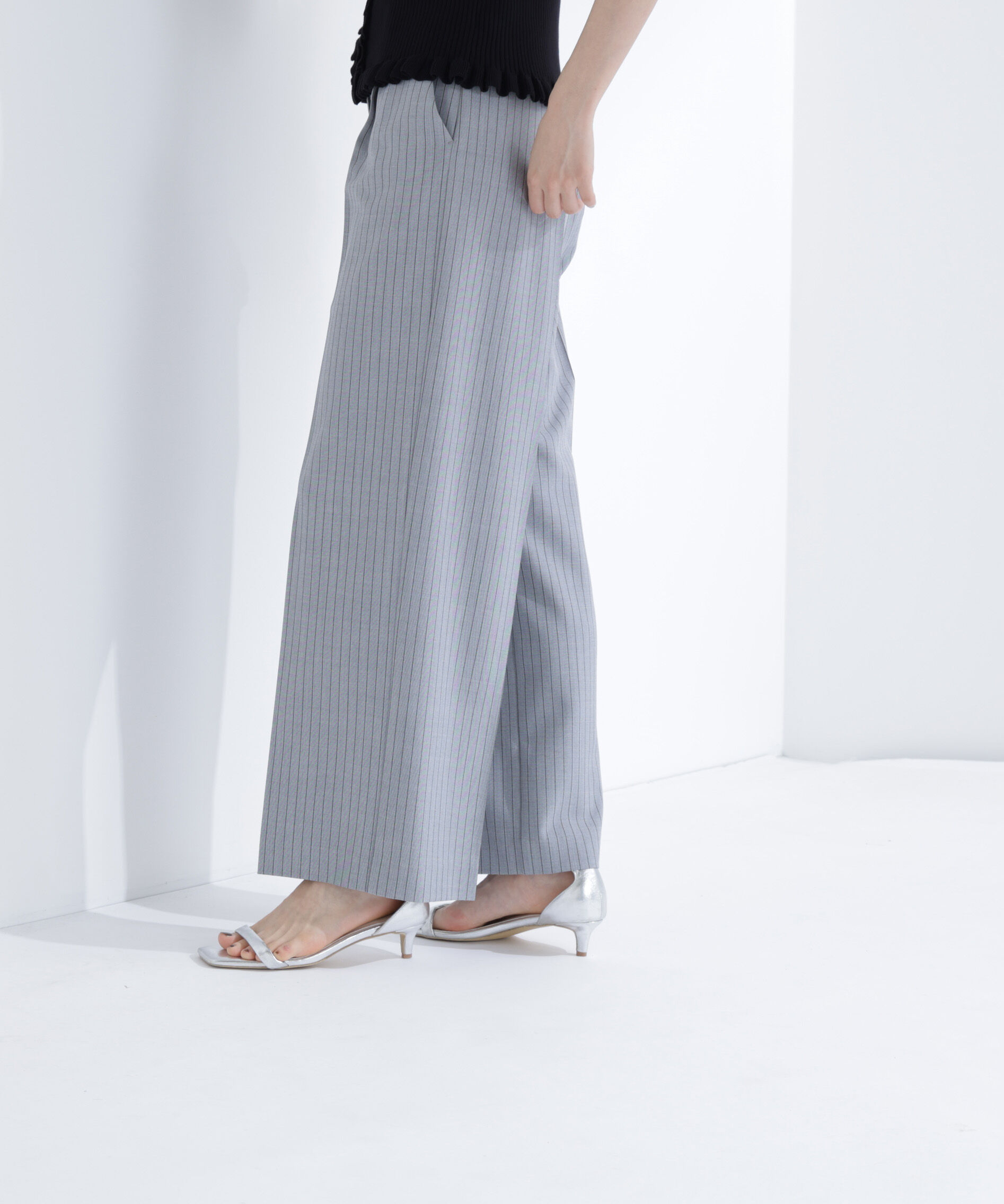  「ストライプタックストレートパンツ」|その他|グレーストラ 2