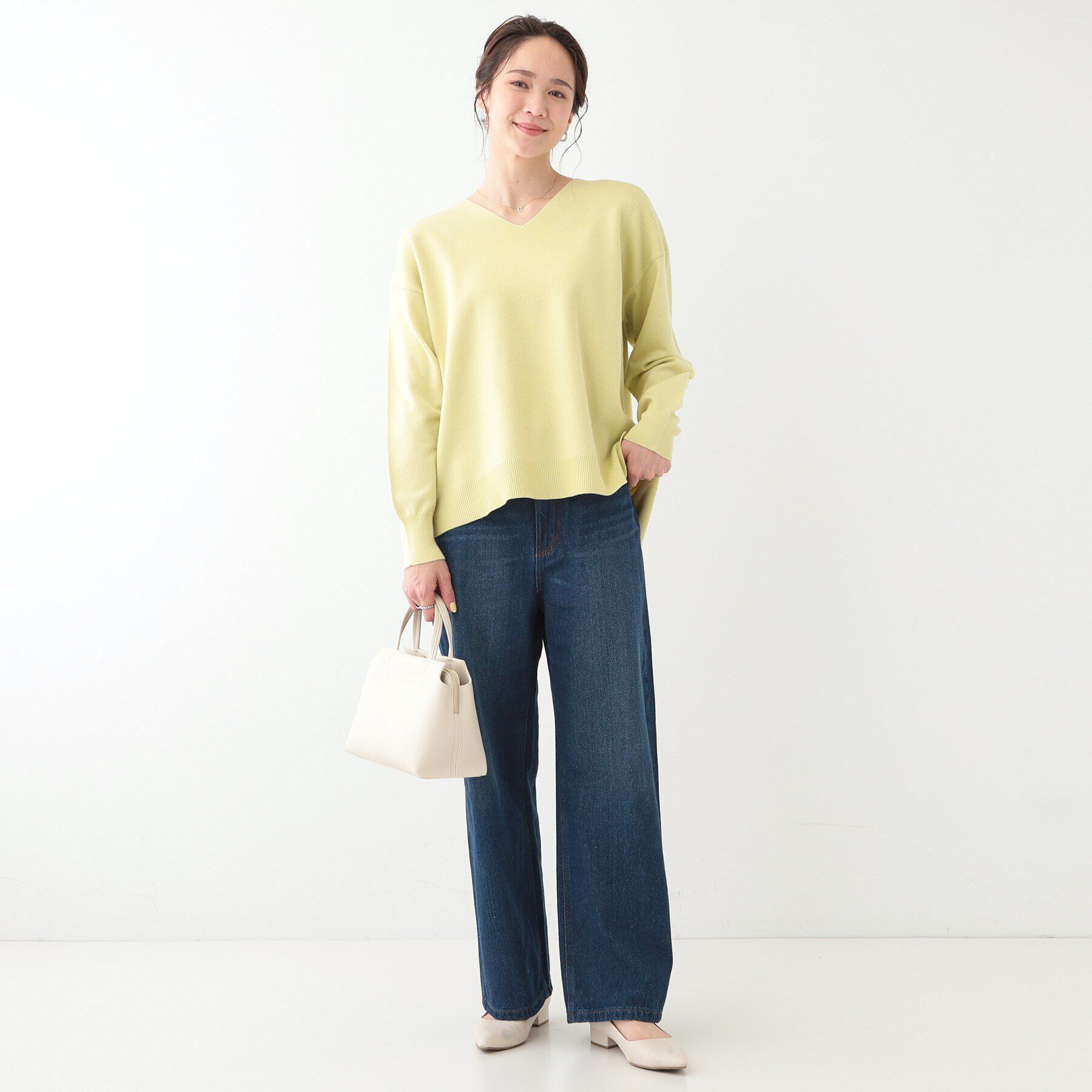 SHOO･LA･RUE「【洗える/S-LL】お顔周りすっきり 優しい肌触りのVネックニット」|ニット・セーター|