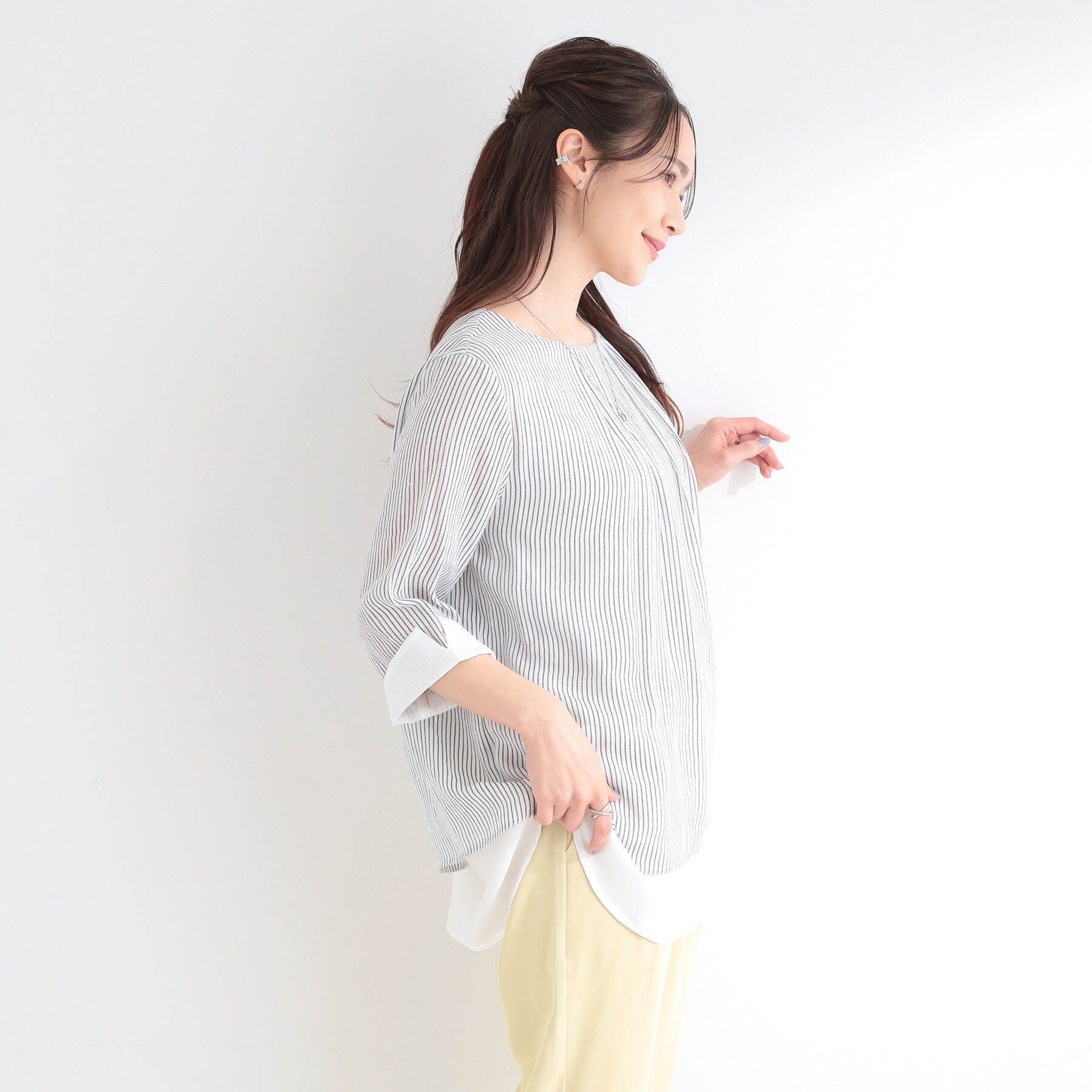 SHOO･LA･RUE「【洗濯機可/S-LL】インせず着られて1枚でサマ見え 7分袖スラブレイヤード風トップス」|Tシャツ・カットソー|