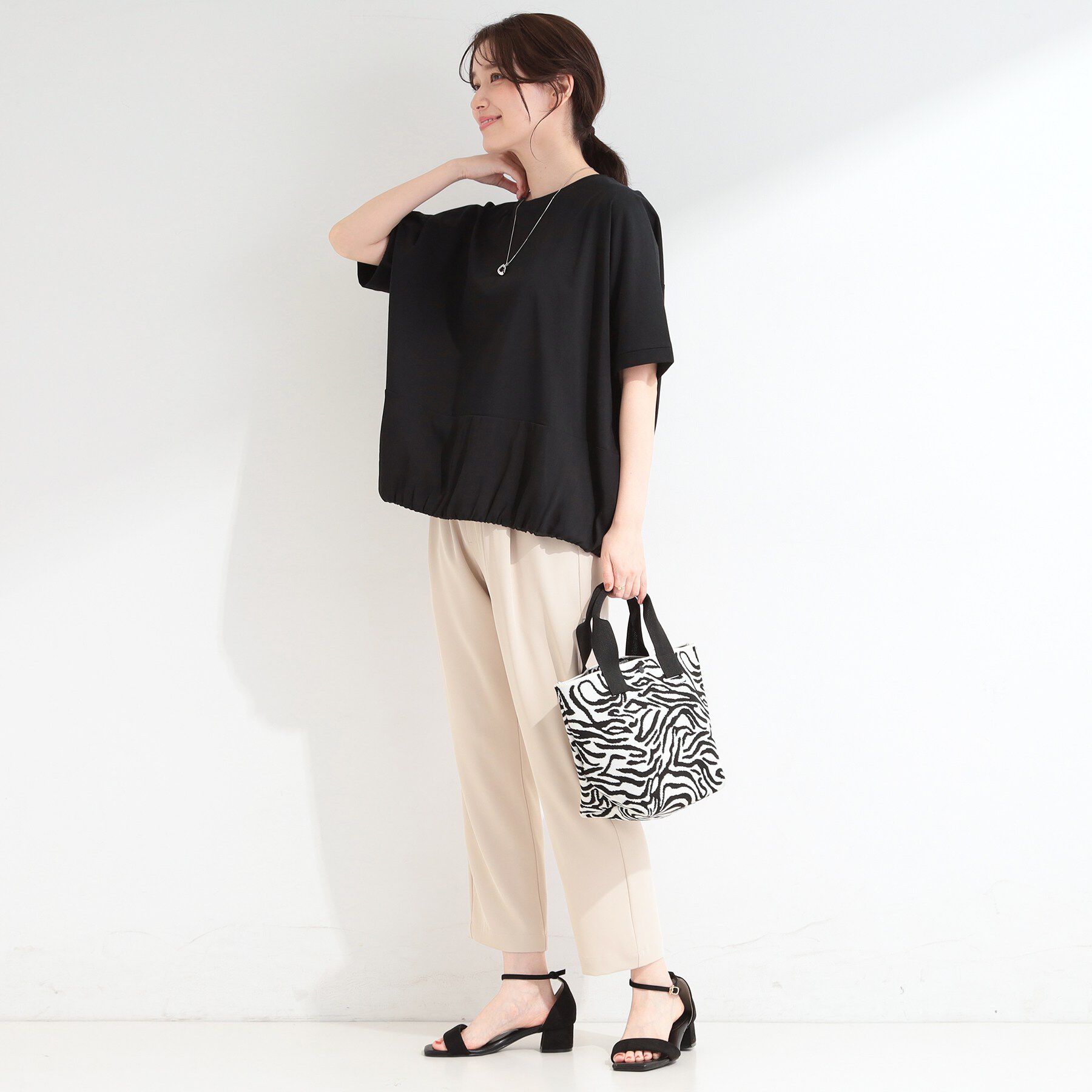SHOO･LA･RUE「【洗濯機可/体型カバー】異素材切り替え 裾バルーントップス」|Tシャツ・カットソー|