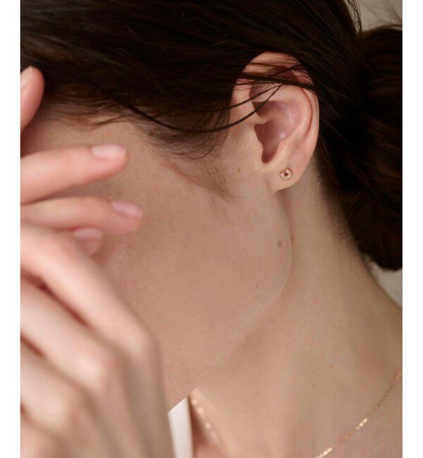 ete「K10YG ダイヤモンド ホースシュー ピアス」|ピアス|