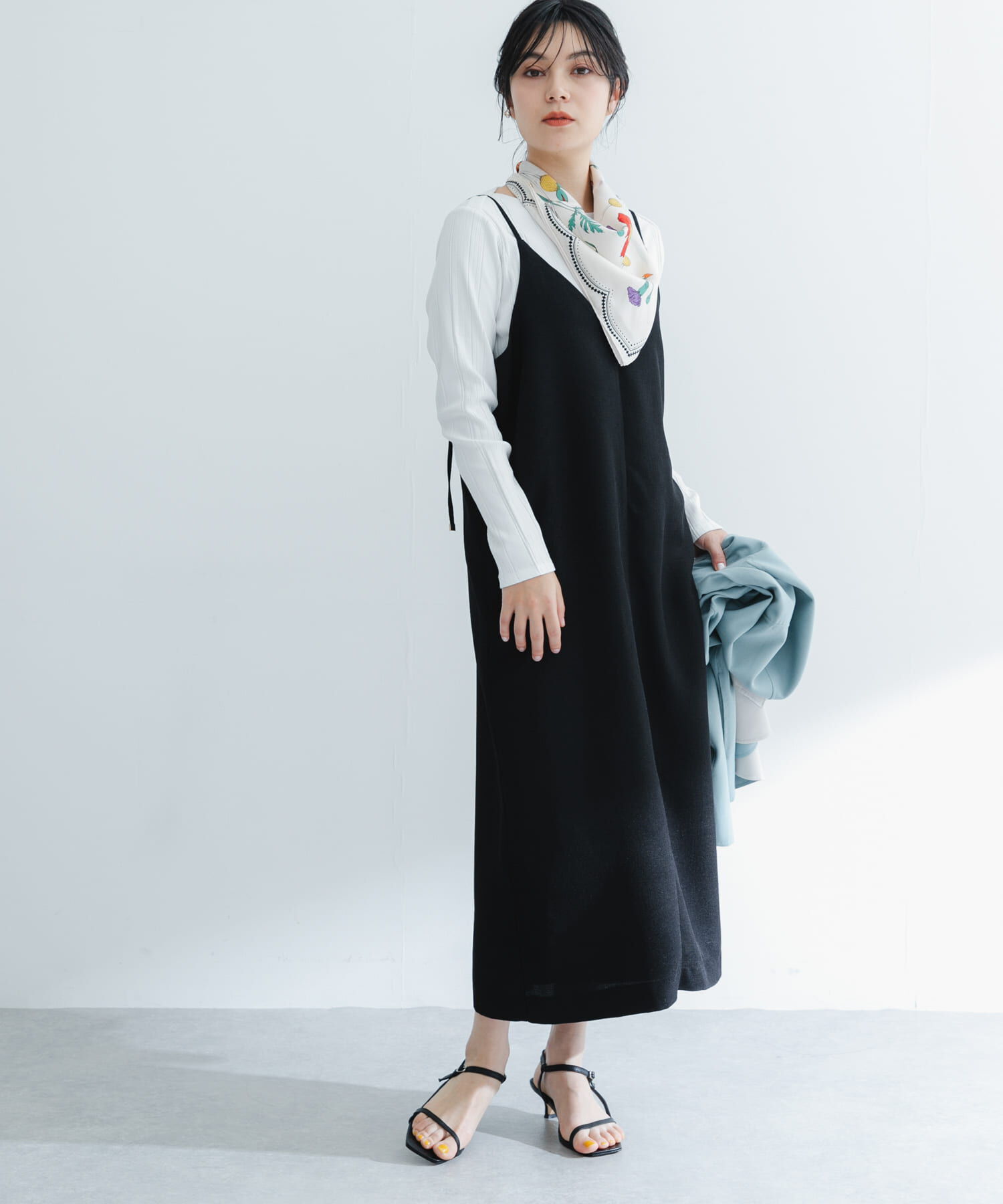 URBAN RESEARCH ROSSO「バックデザインリネンライクキャミワンピース」|ワンピース|ブラック