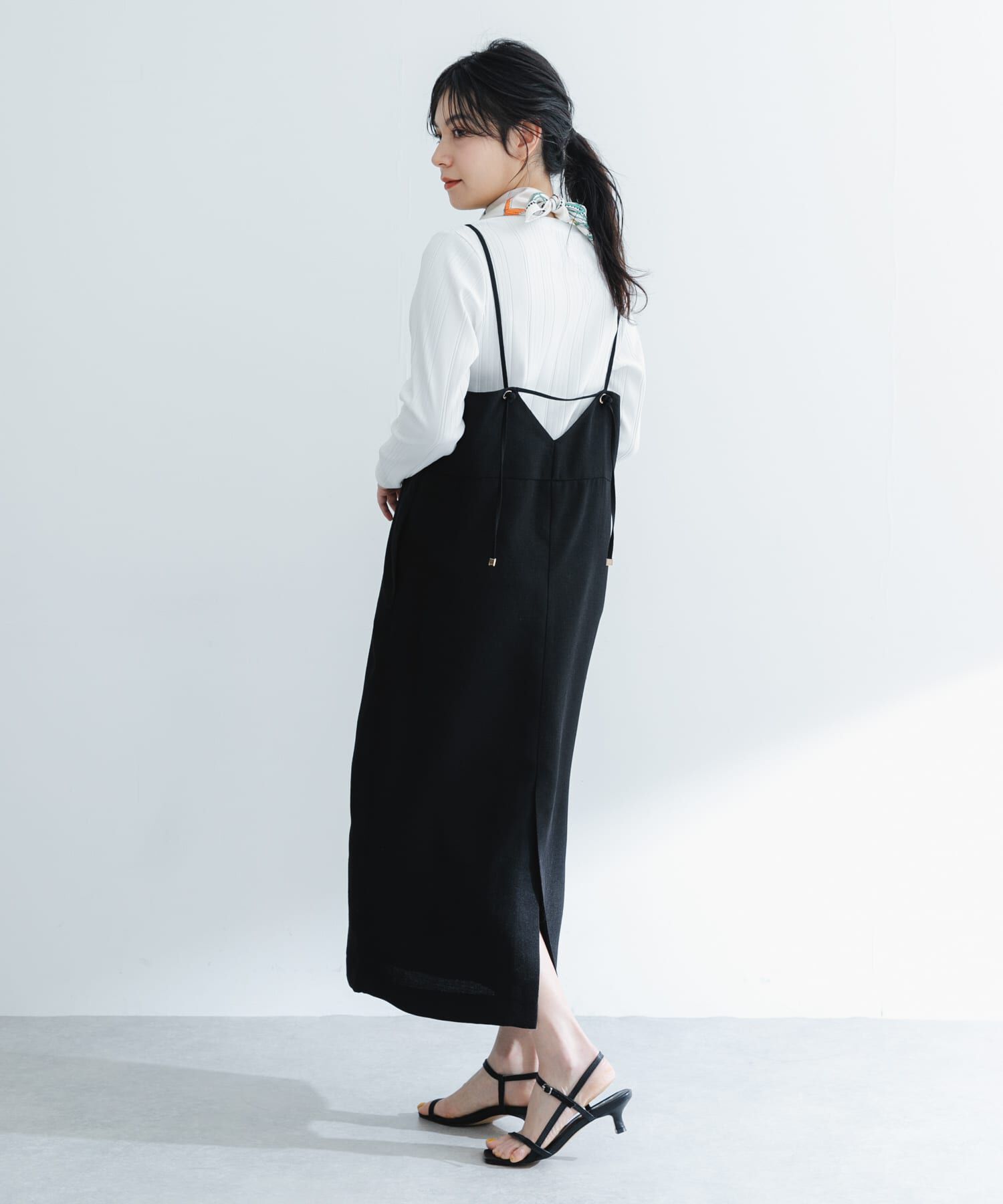URBAN RESEARCH ROSSO「バックデザインリネンライクキャミワンピース」|ワンピース|