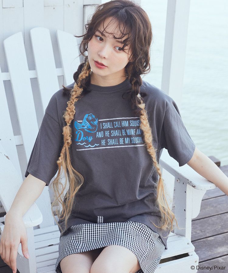 earth music&ecology「Finding Nemo/シリコンプリントTシャツ」|Tシャツ・カットソー|Charcoal Gray