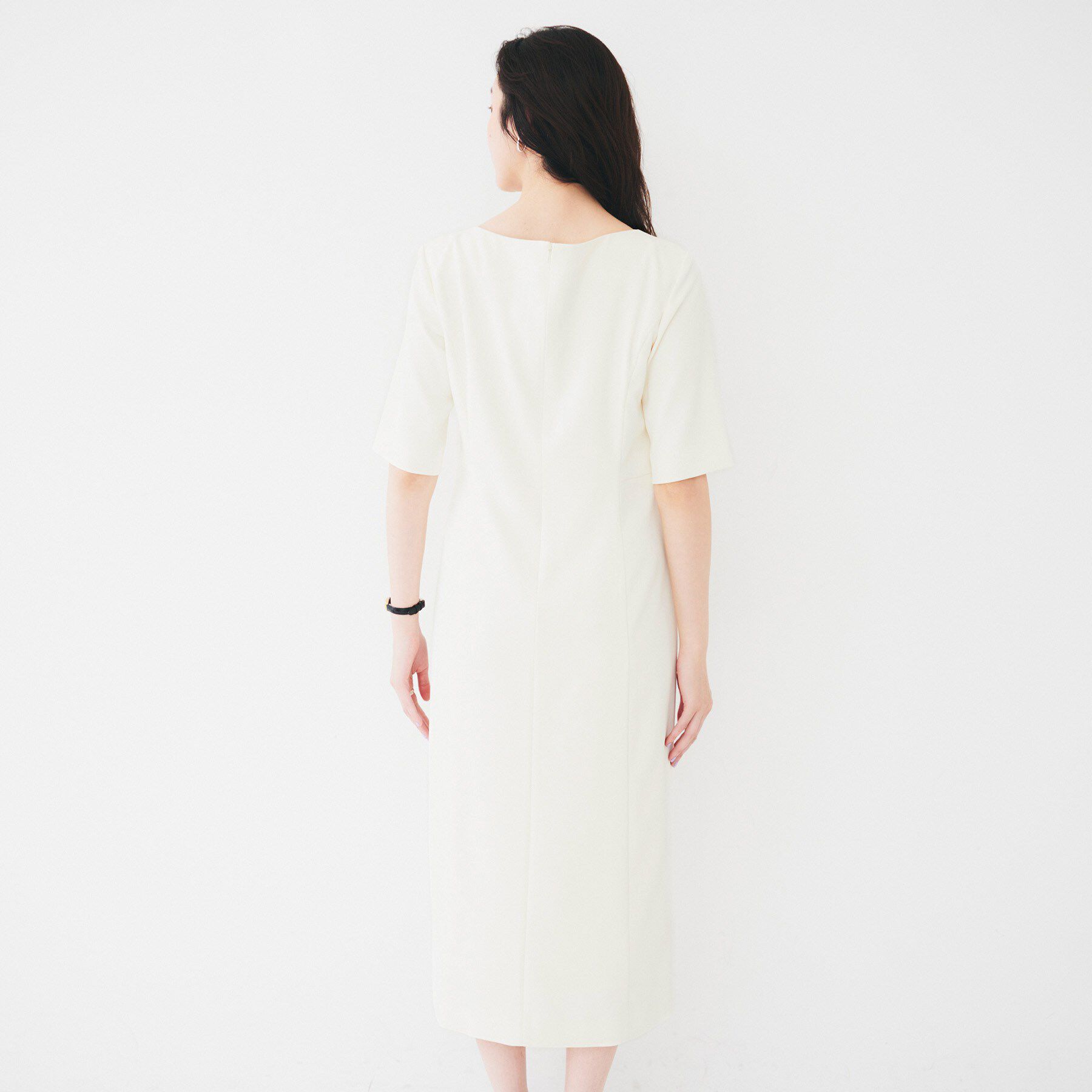 UNTITLED「【きれいめ/上品/夏ワンピ】アシメネックワンピース」|ワンピース|