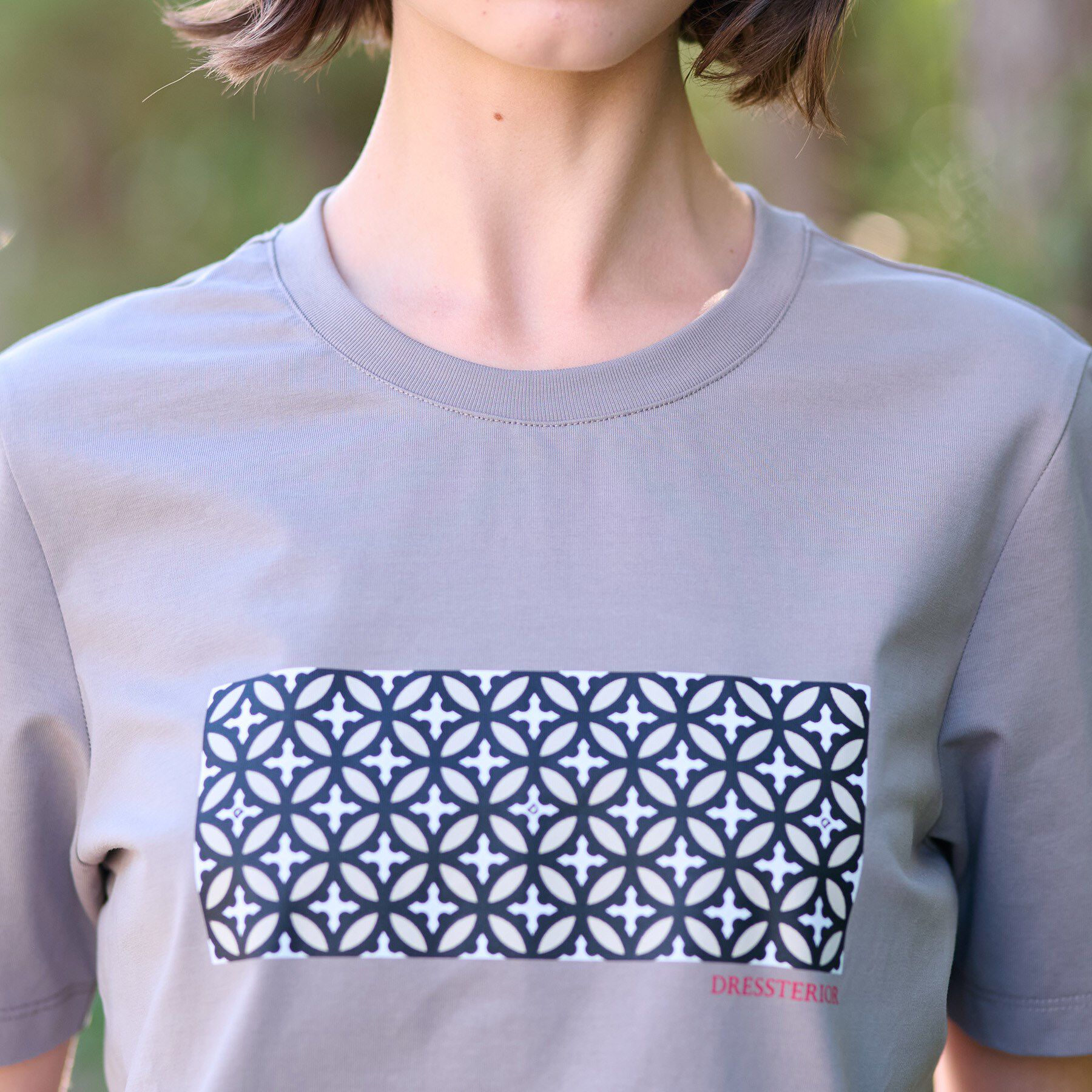 DRESSTERIOR「【接触冷感/UVカット】バックブリーズテックオーバーラップサークルプリントTシャツ」|Tシャツ・カットソー|