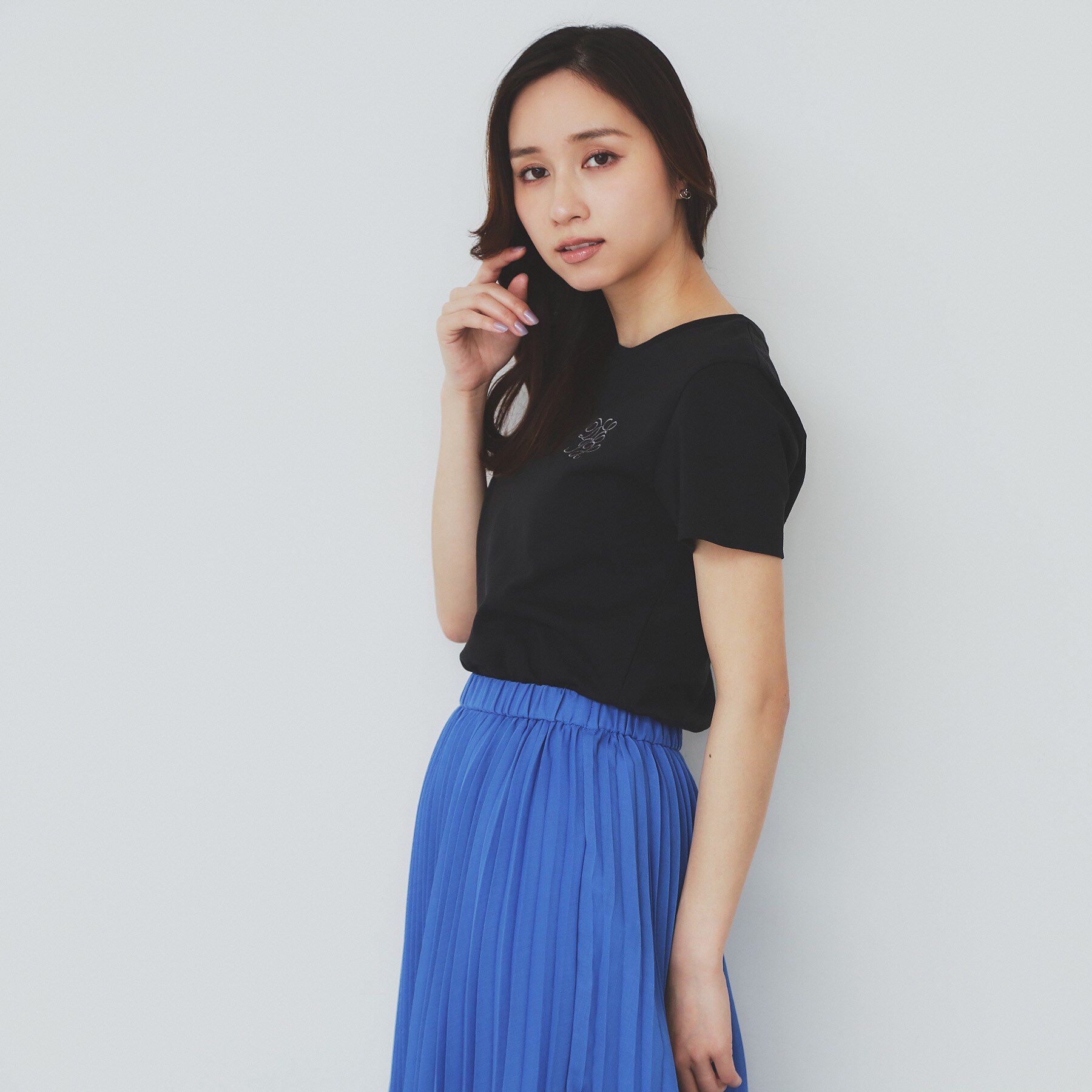 index「エンブレム刺繍Tシャツ【UV／接触冷感／洗濯機洗い可】」|Tシャツ・カットソー|