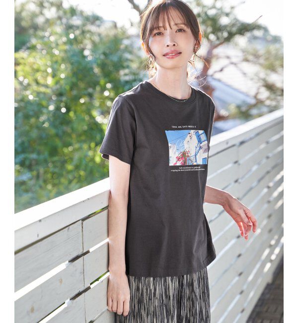 ikka「冷感ロゴフォトプリントTシャツ」|Tシャツ・カットソー|チャコール