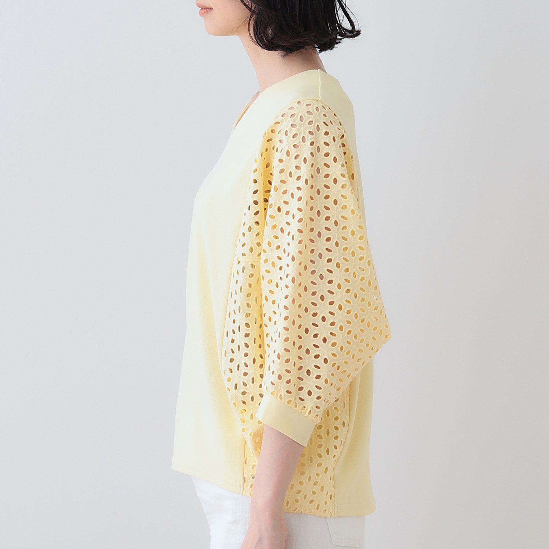 INDIVI「【洗える／体型カバー】レースコンビトップス」|Tシャツ・カットソー|