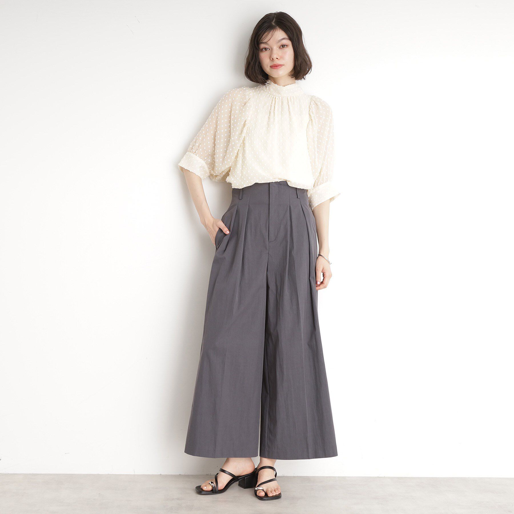 THE SHOP TK「ドットジャカードブラウス【洗える】」|シャツ・ブラウス|