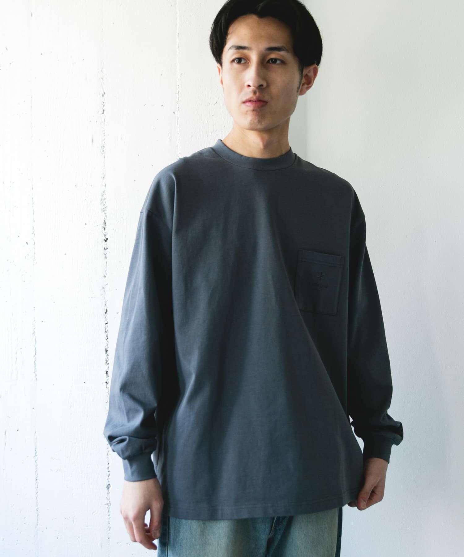 URBAN RESEARCH DOORS「『別注』Snow Peak Apparel&times;DOORS　POCKET LOGO LONG-SLEEVE T-SHIRTS」|Tシャツ・カットソー|