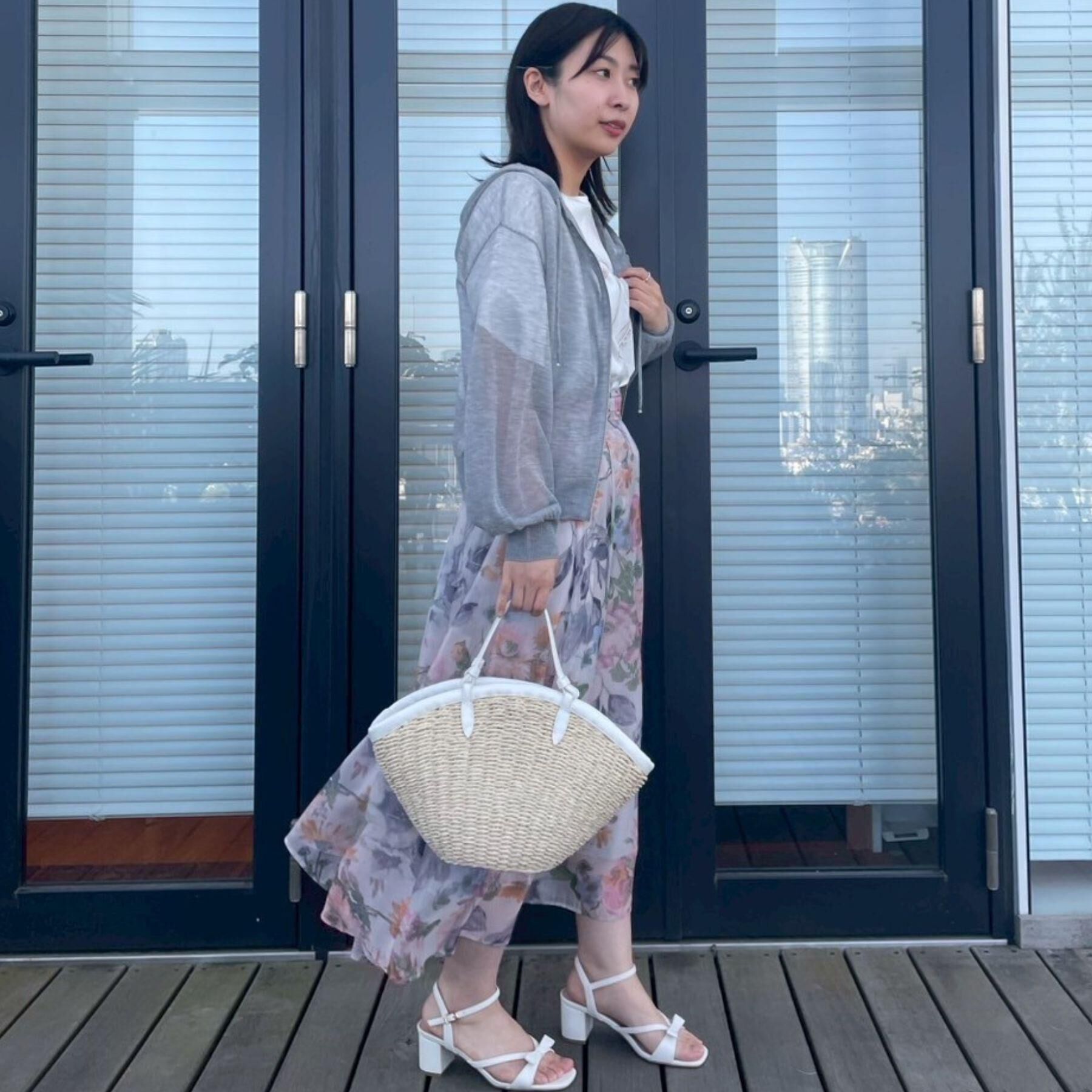 Couture broach「【マシンウォッシャブル・接触冷感・UV機能】60リボンロゴプリント フレアーT」|Tシャツ・カットソー|