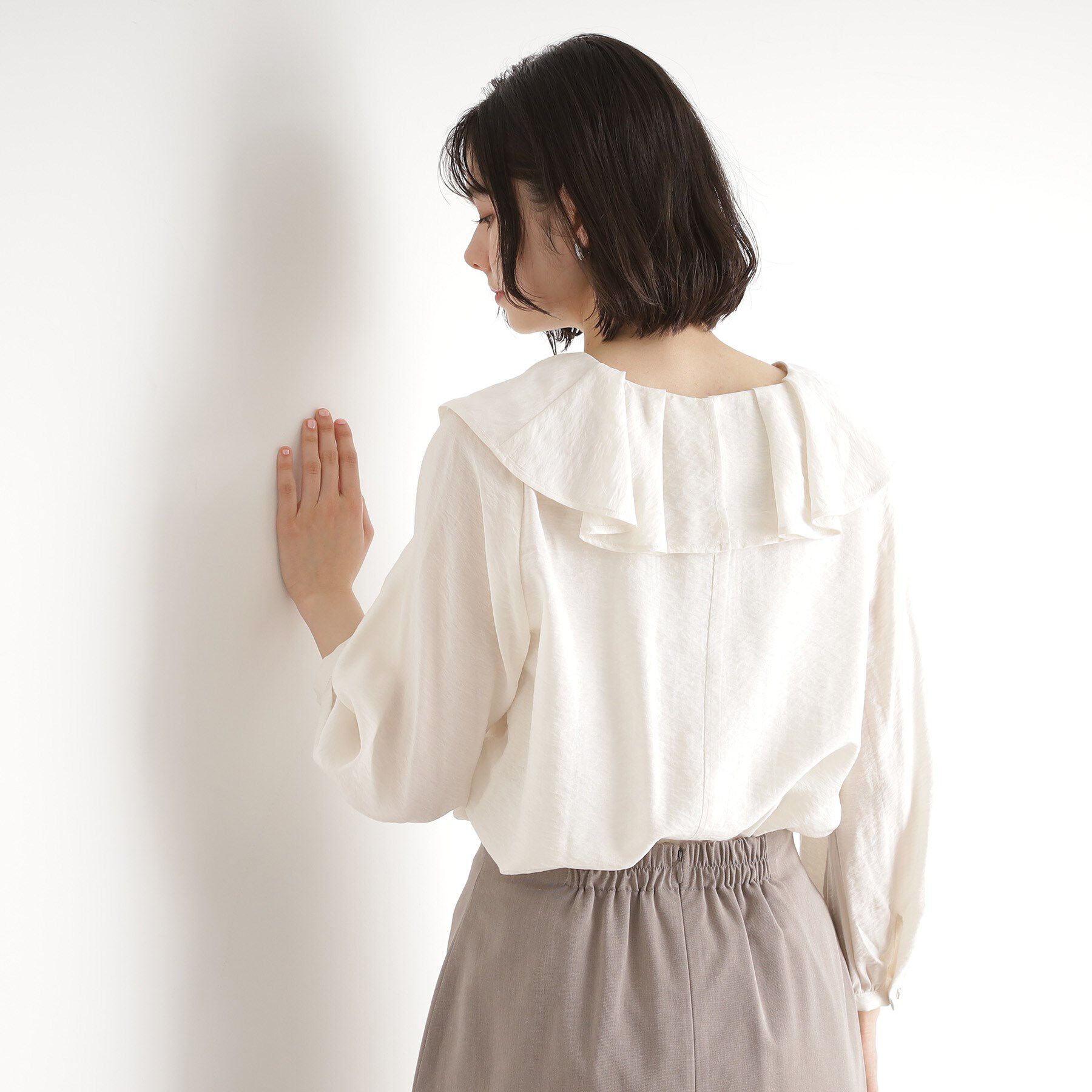 THE SHOP TK「ラッフルカラーブラウス【洗濯機OK】」|シャツ・ブラウス|