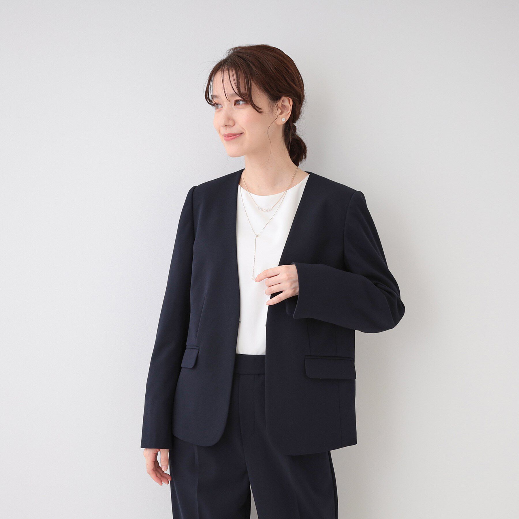 SHOO･LA･RUE「【洗える/S-3L/セットアップ可】セレモニーや通勤に カットジョーゼット Vネックジャケット」|ノーカラージャケット|